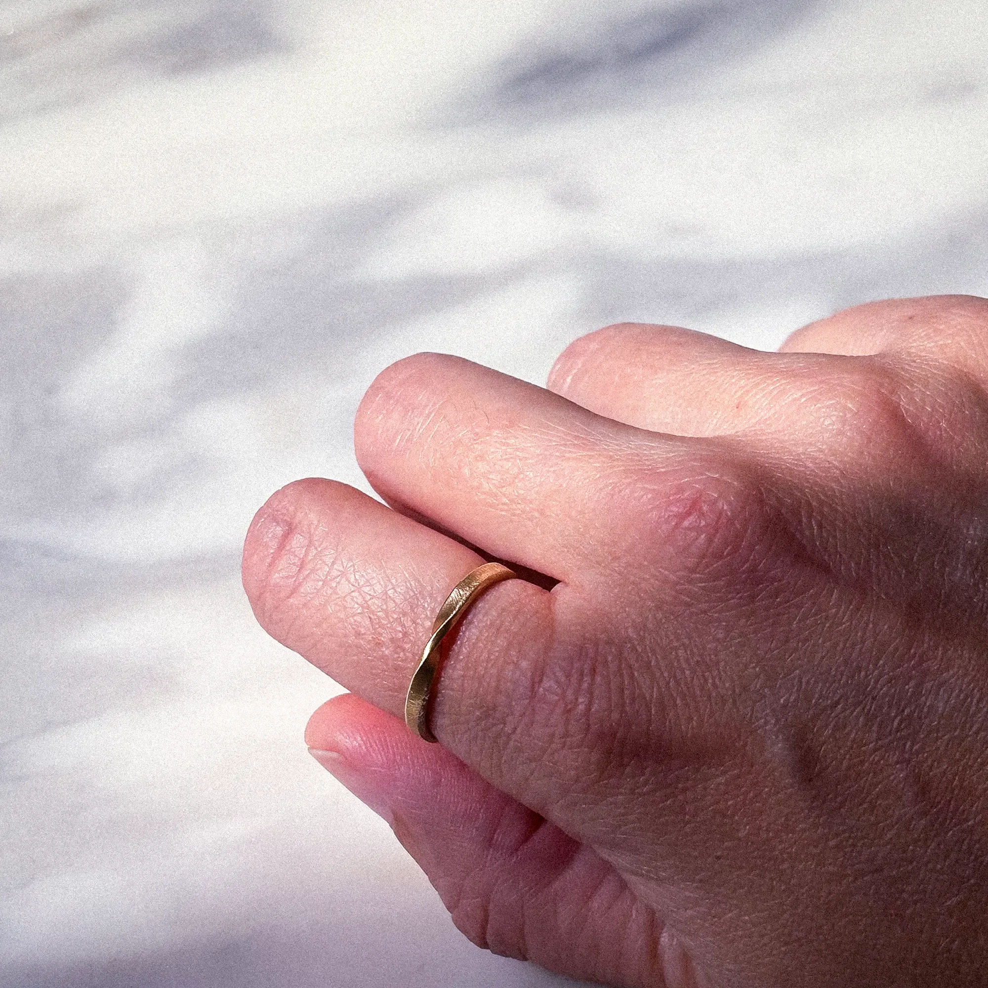 heinrich_Ring Twisted_1.webp