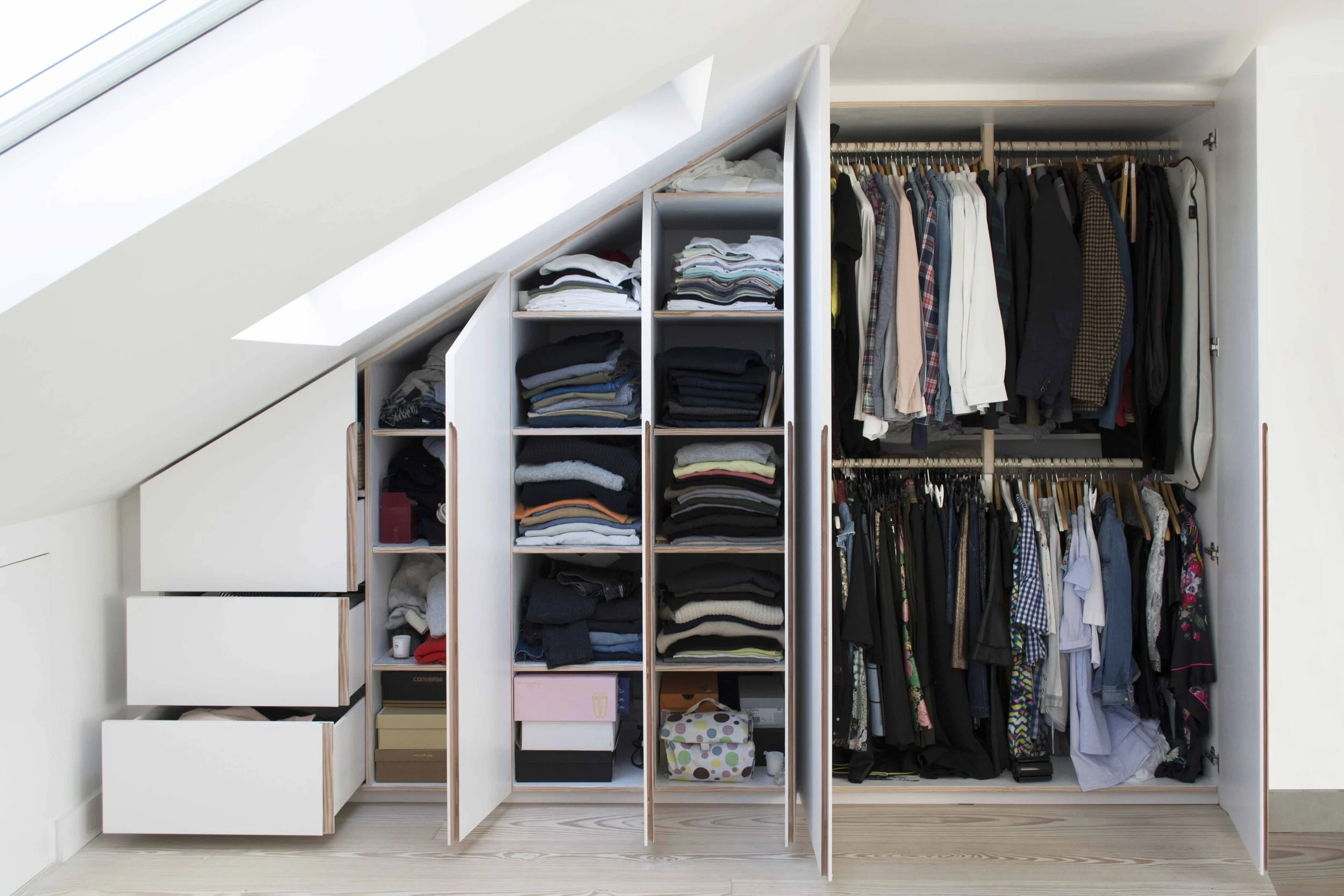 WARDROBE02.jpg