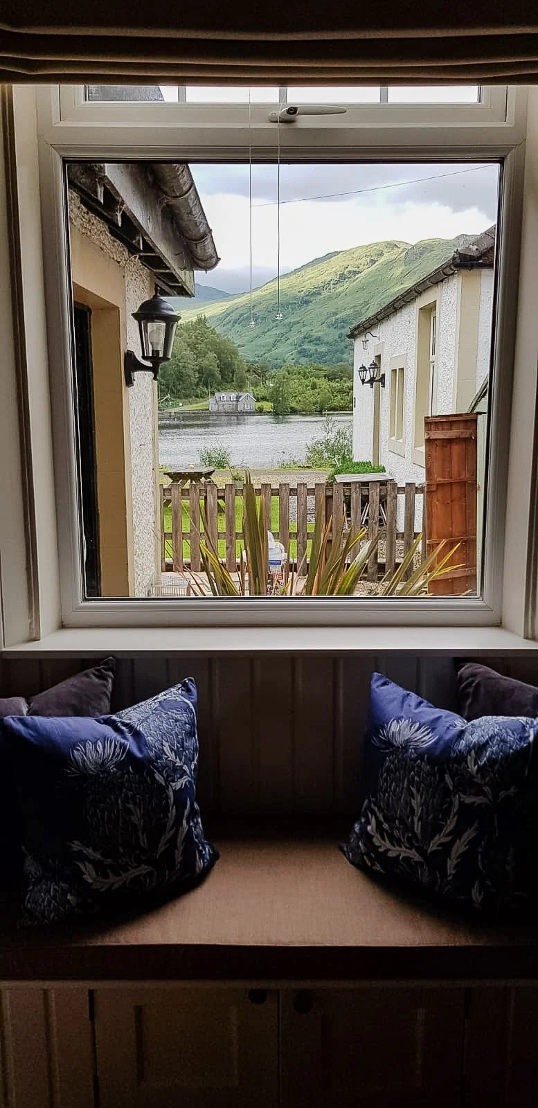 Wattie-Cottage-Stronachlachar-Loch-Katrine-17.jpg