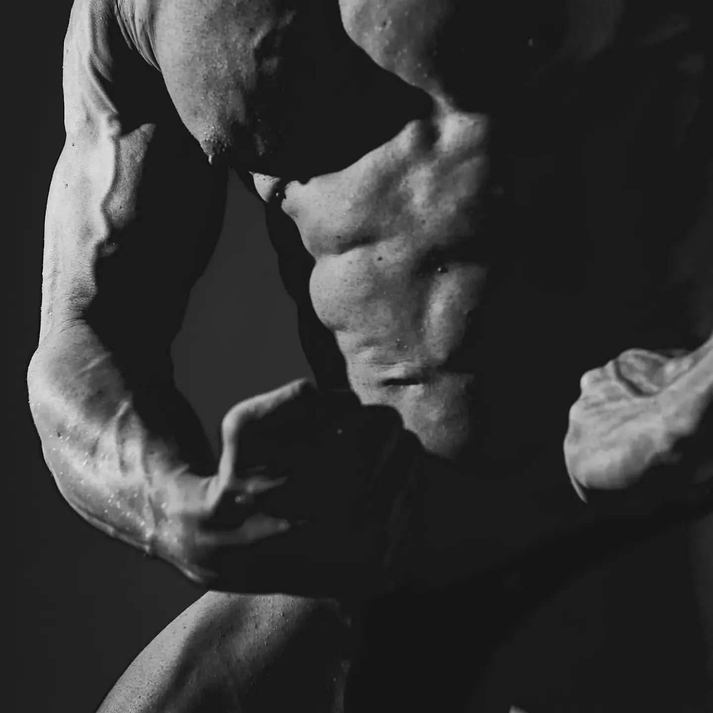 The power of movement
Earth is held within the universe, which is made up of space.
When we look out to the night sky and actually stop and feel the quality, we have the opportunity to experience the wonder and awe of the stars. we can open up to the