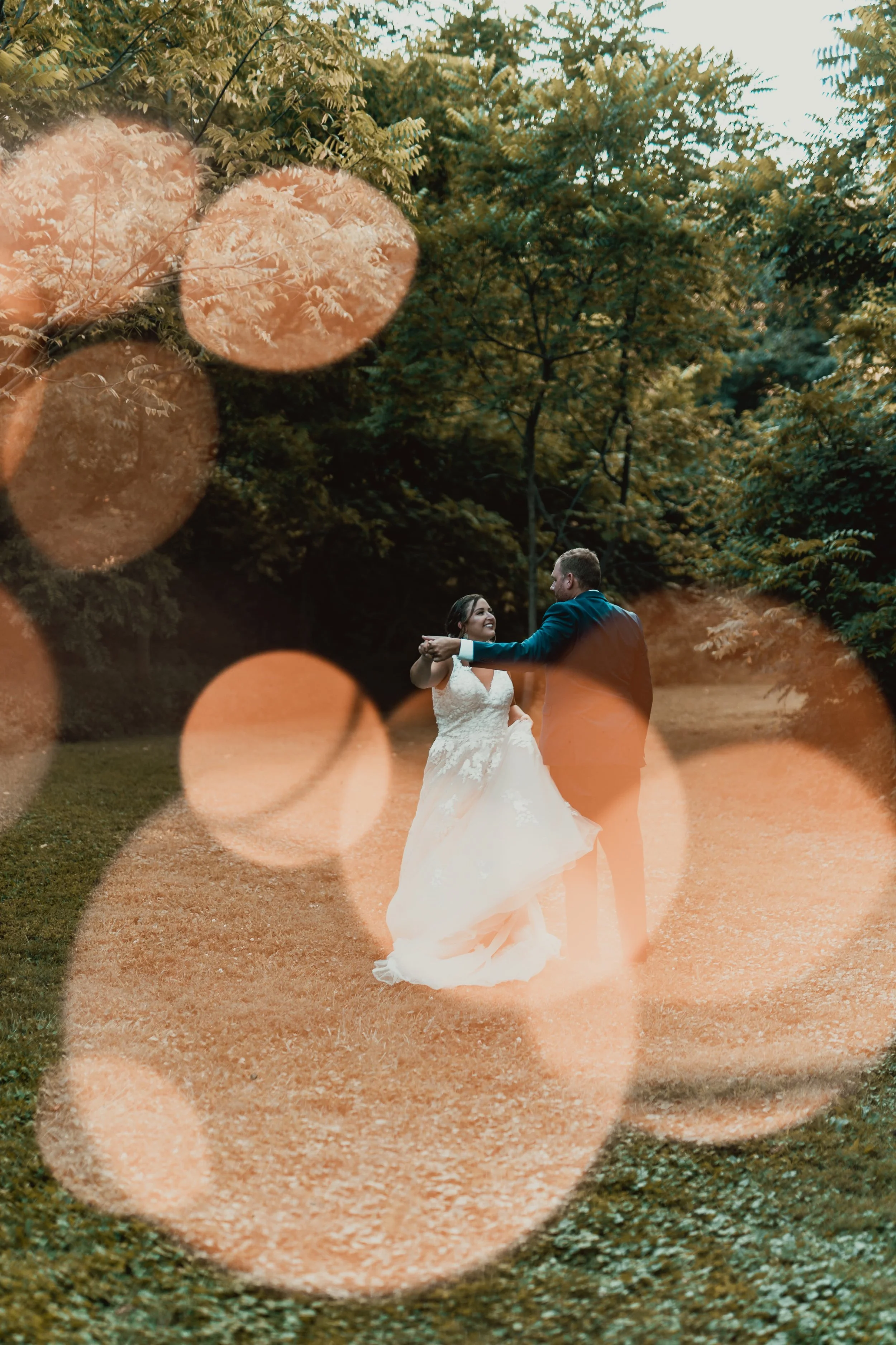 Light-on-the-hill-wedding-venue-beezy-styled-shoot-Dayton-Ohio-Wedding-Photographer-Videographer-12-min.jpg