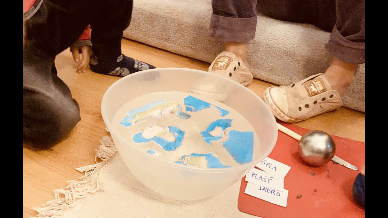 Ako vznikla naša zem?