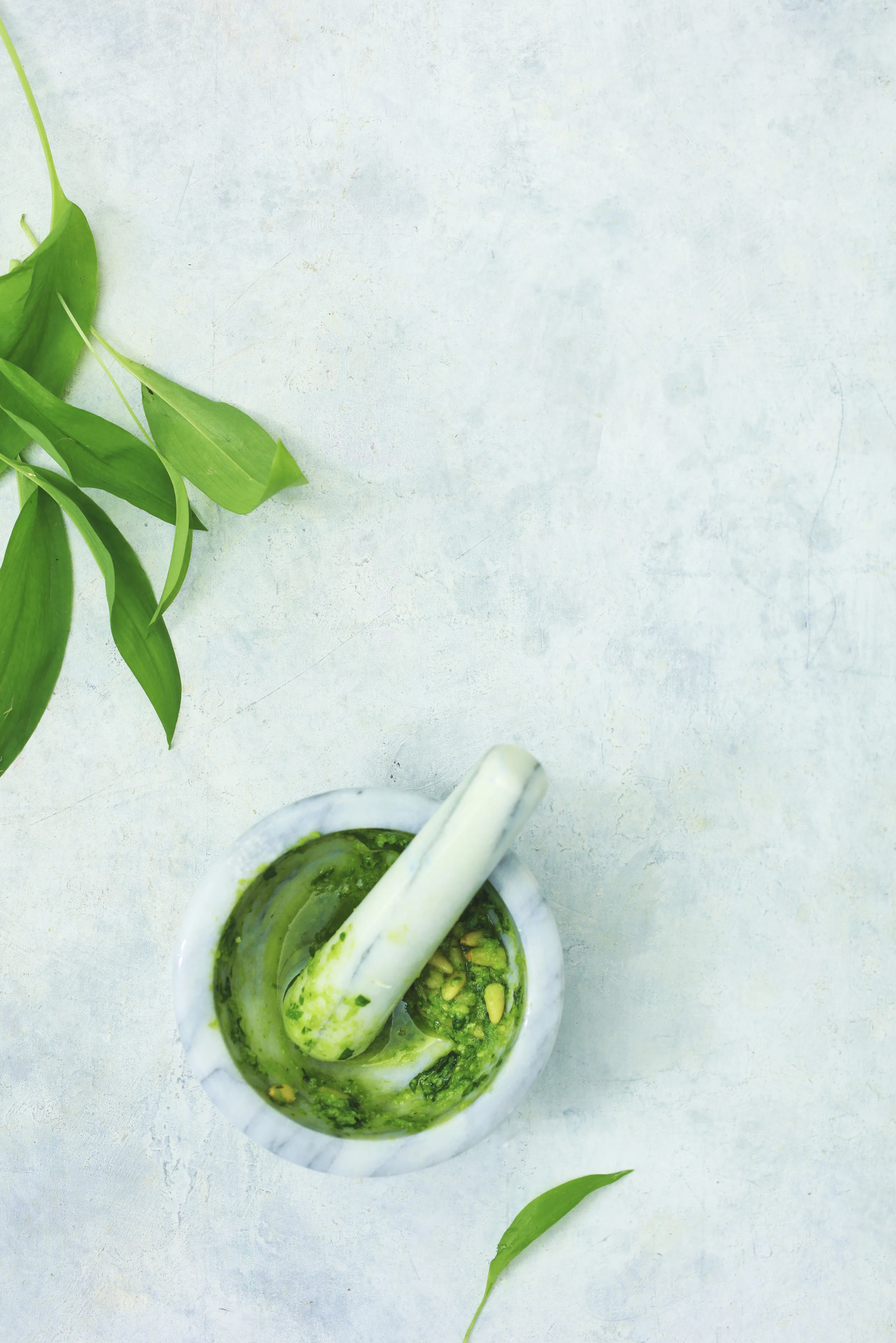 WildGarlicPesto.jpg