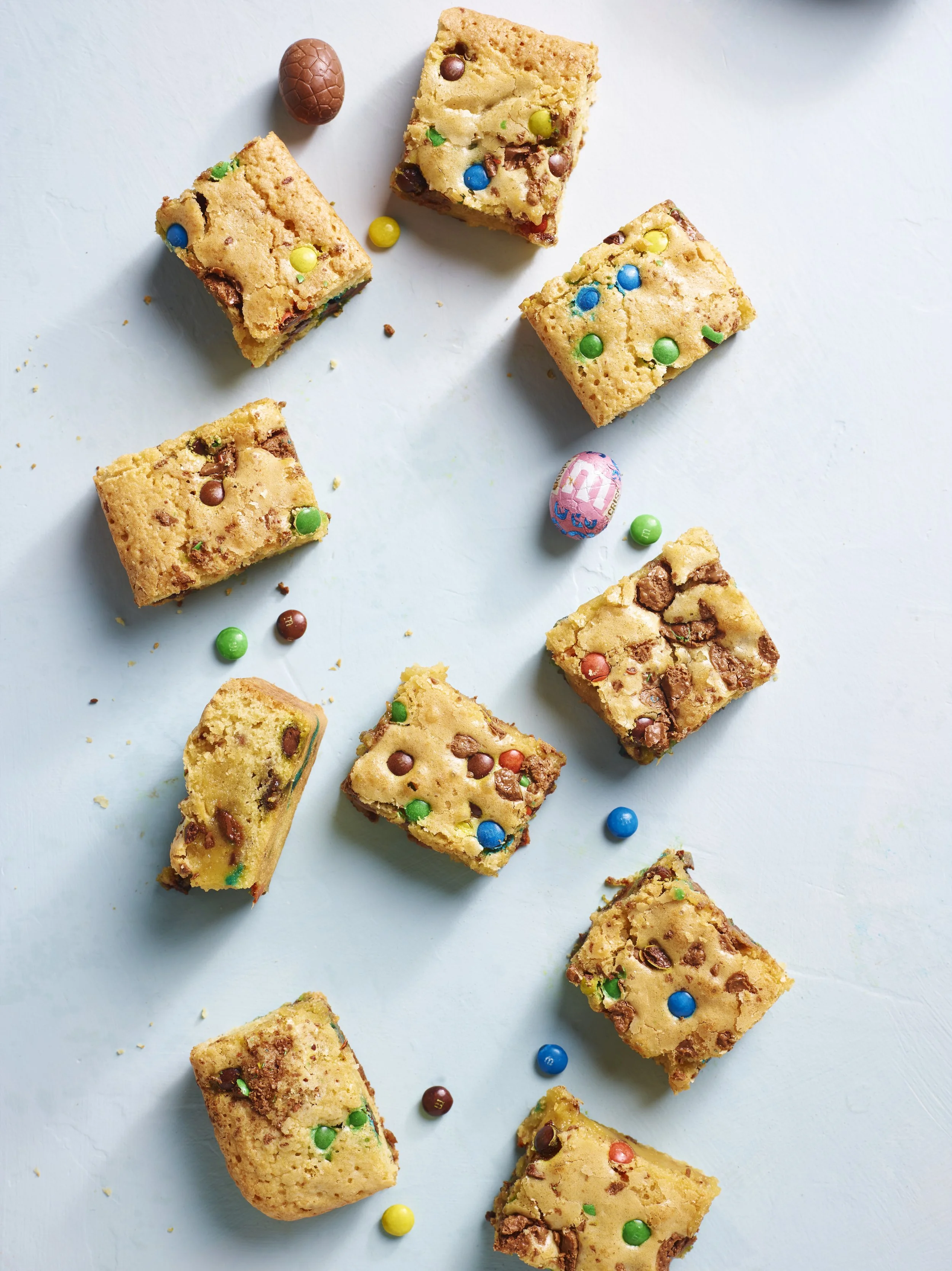 Bookends-Blondies.jpg