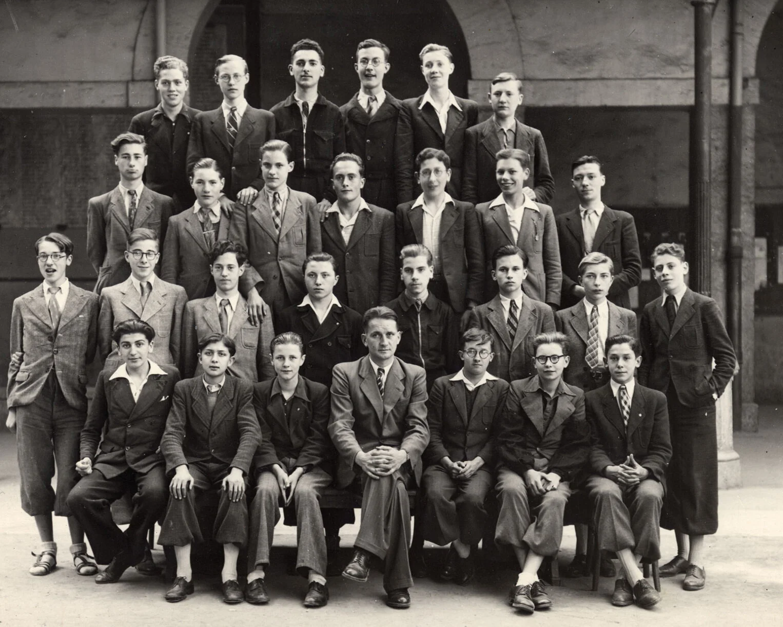 Lehmann-Robert (Photo de classe Lycée Ampère, Lyon)