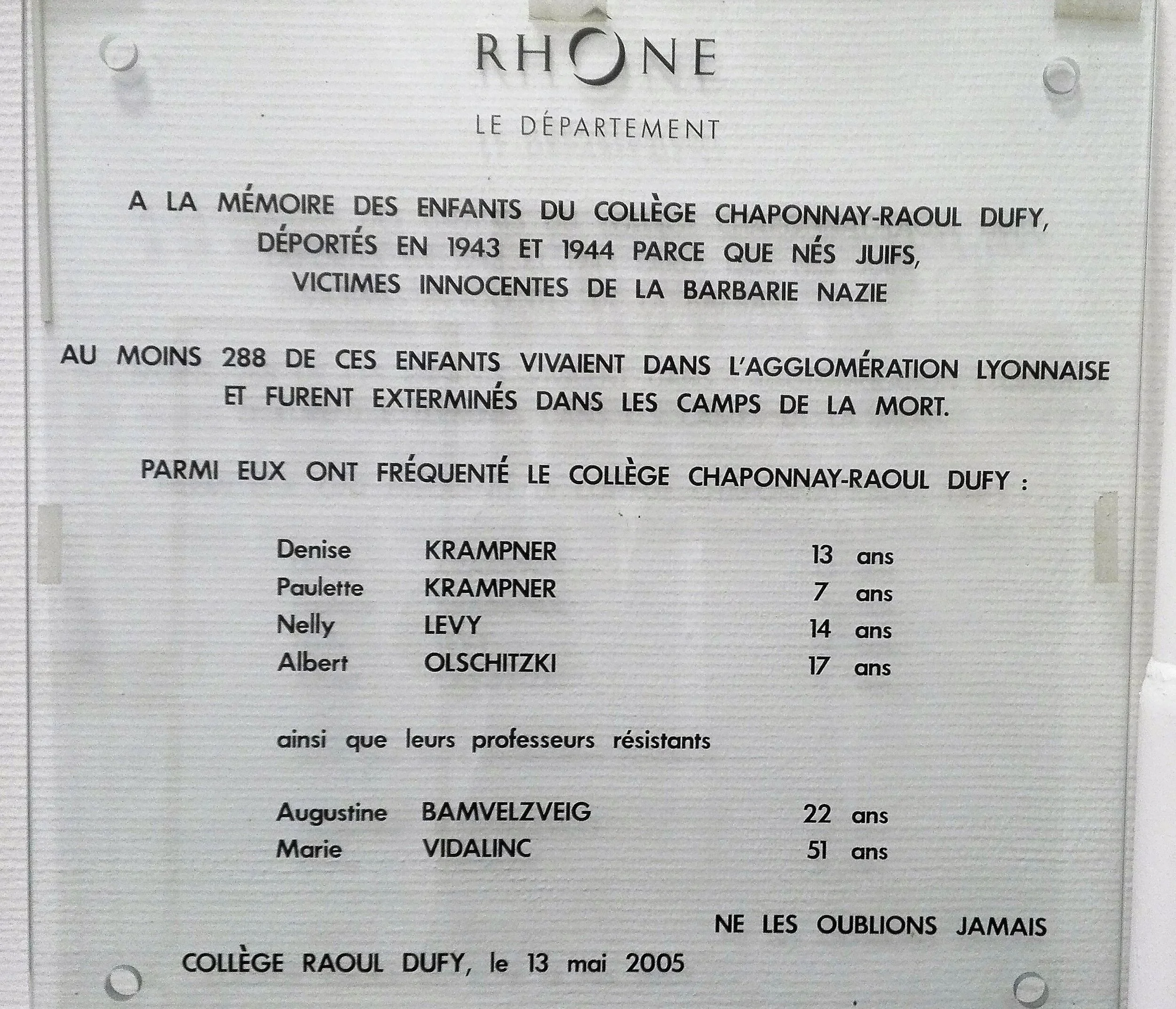 Nelly Lévy Plaque collège Raoul Dufy 2005