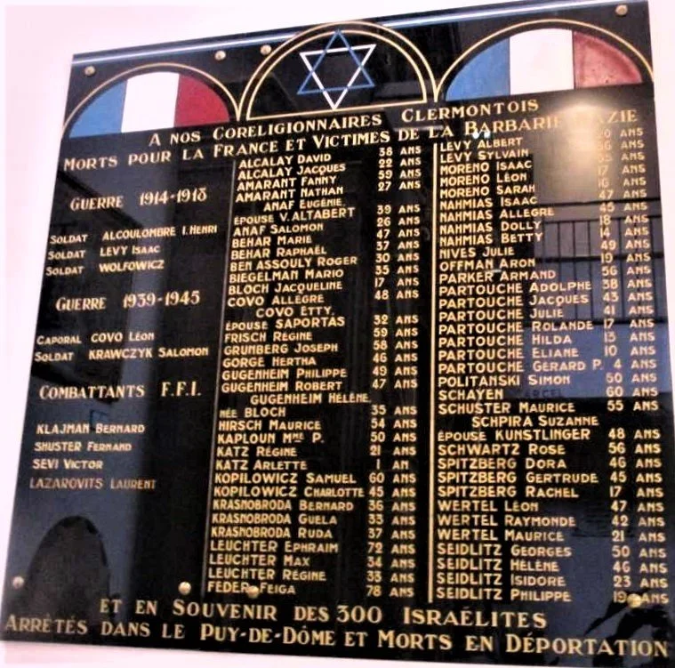 Famille Partouche, plaque au Centre Culturel Jules ISAAC, Clermont-Ferrand (Souce: Annie FRIER)