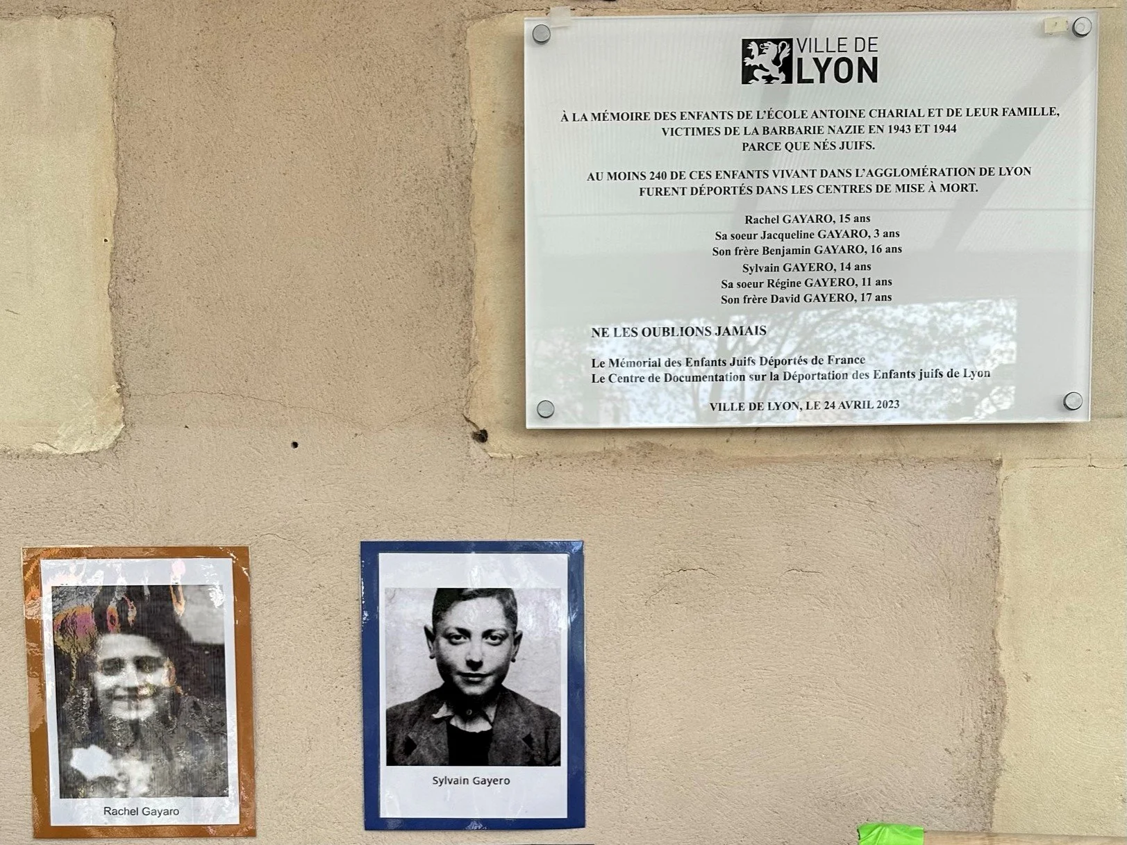 Enfants Gayaro, plaque école Charial (69003 Lyon)