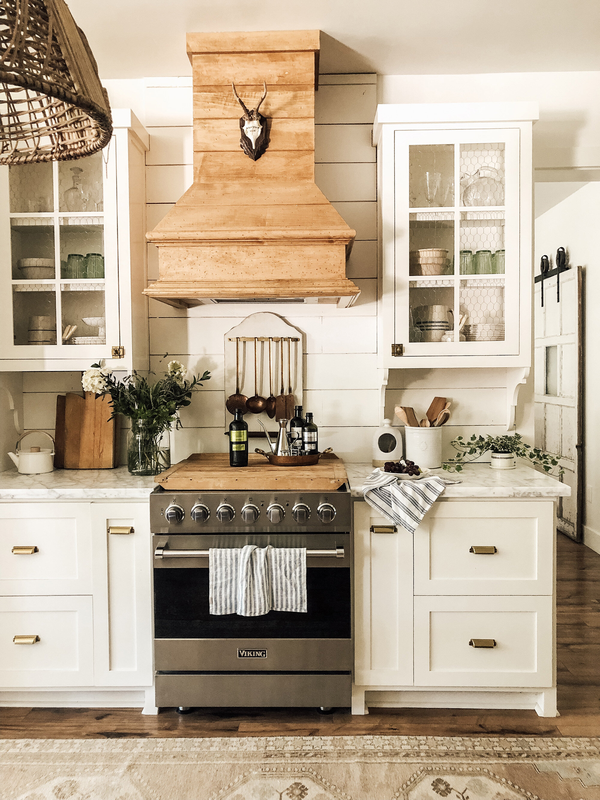 Whitetail Farmhouse Kitchen