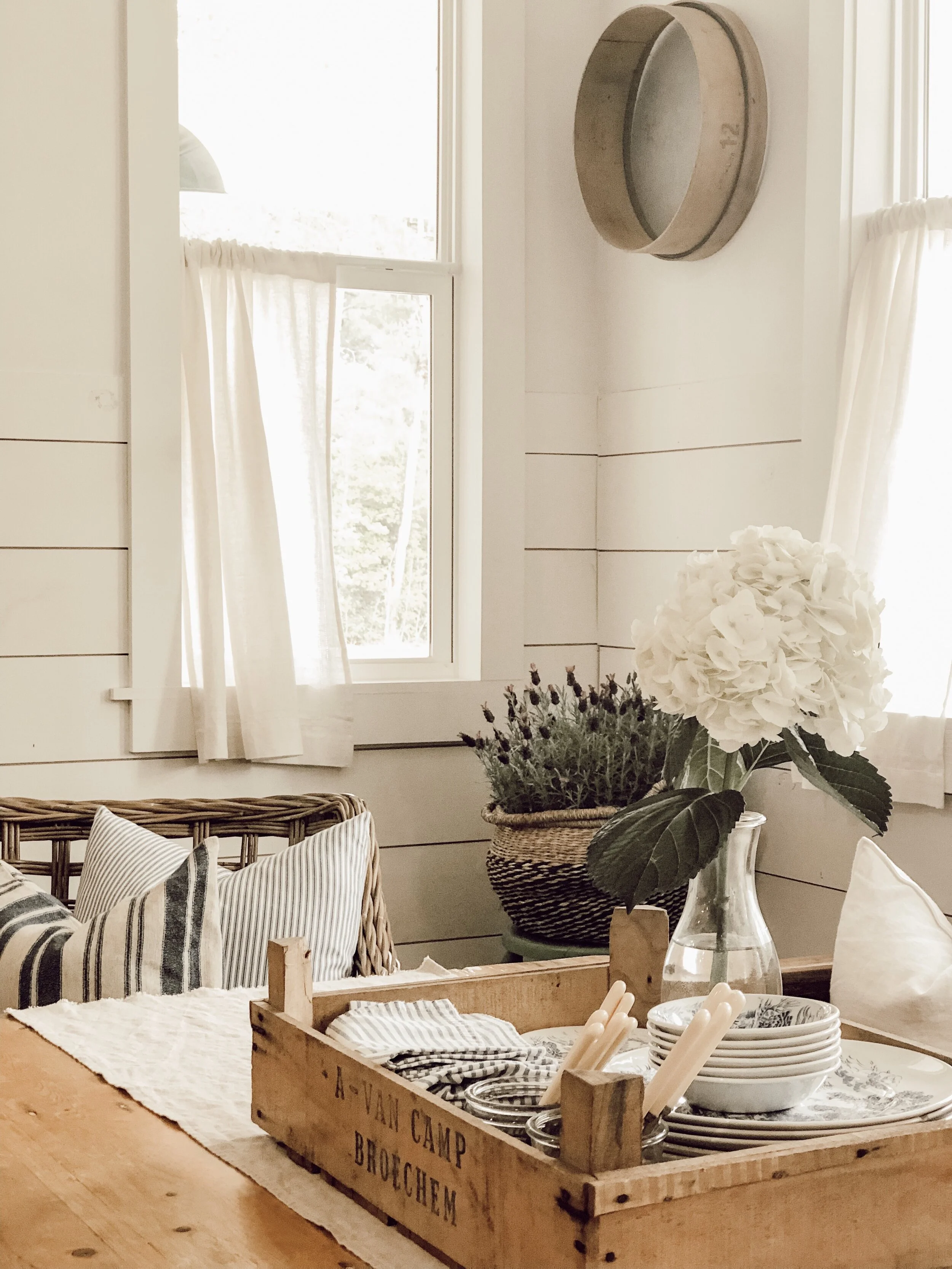 Whitetail Farmhouse Summertime Blue