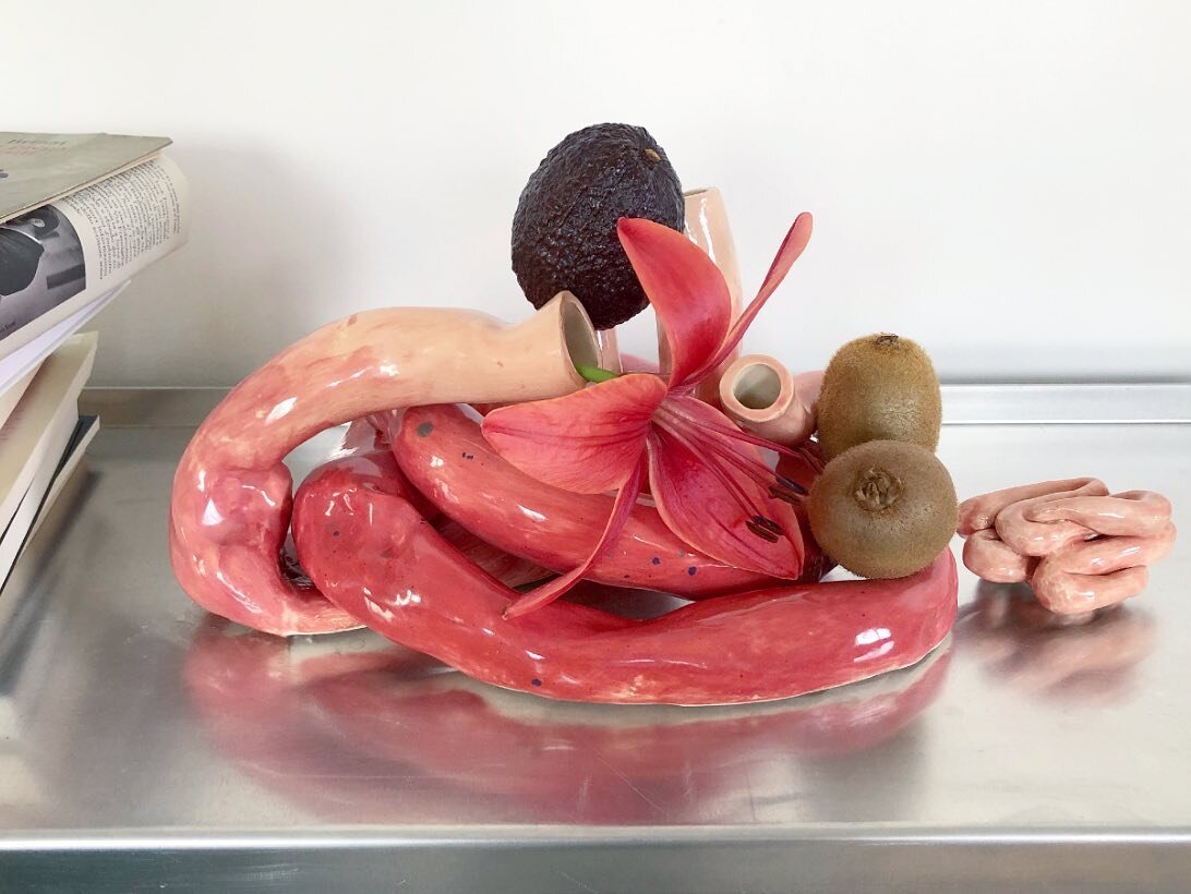 Still Life
.
.
.
#avocado #superfoods #organs