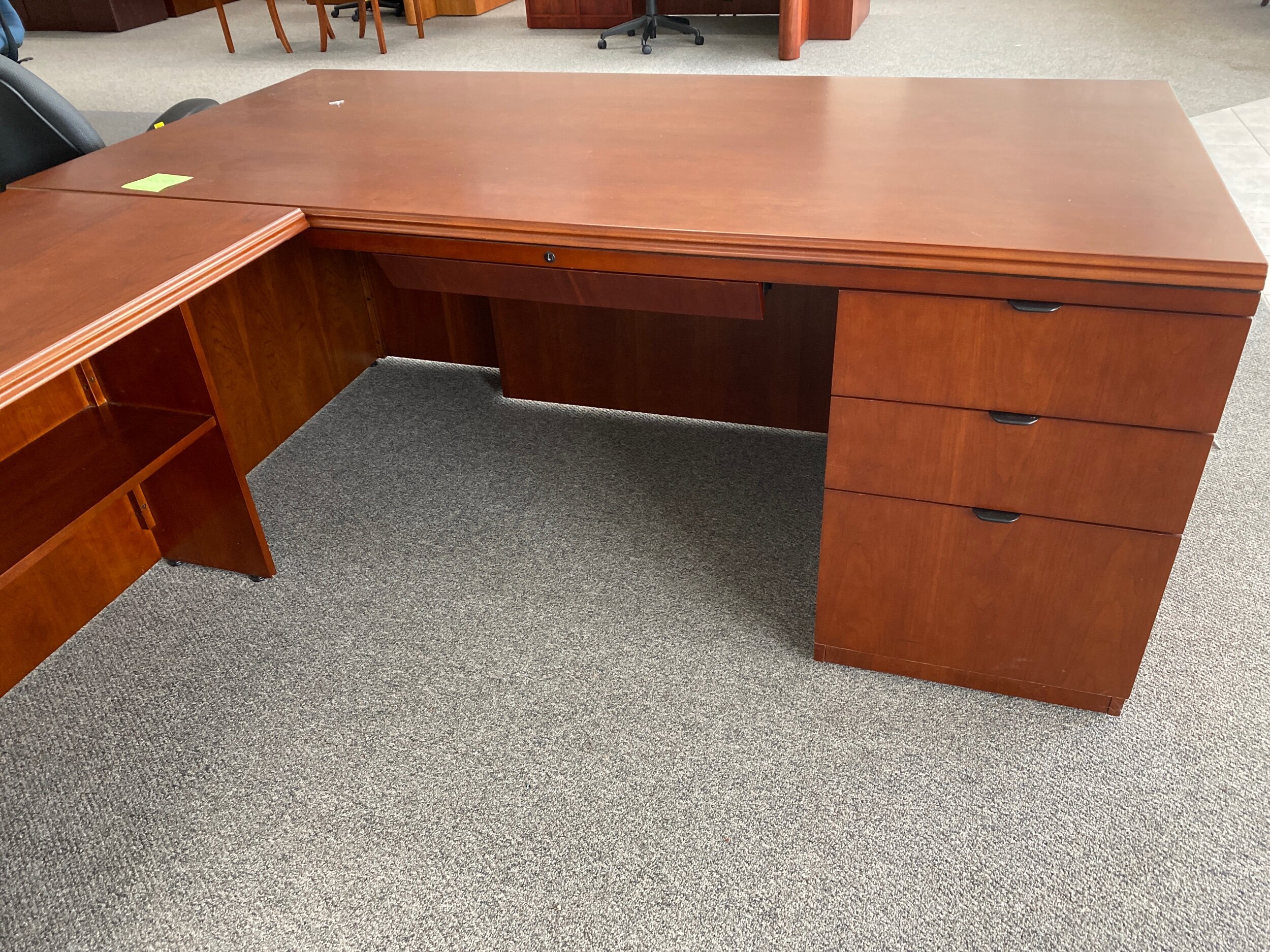 B4B42483-3A9F-4E71-9D12-5CF809700072