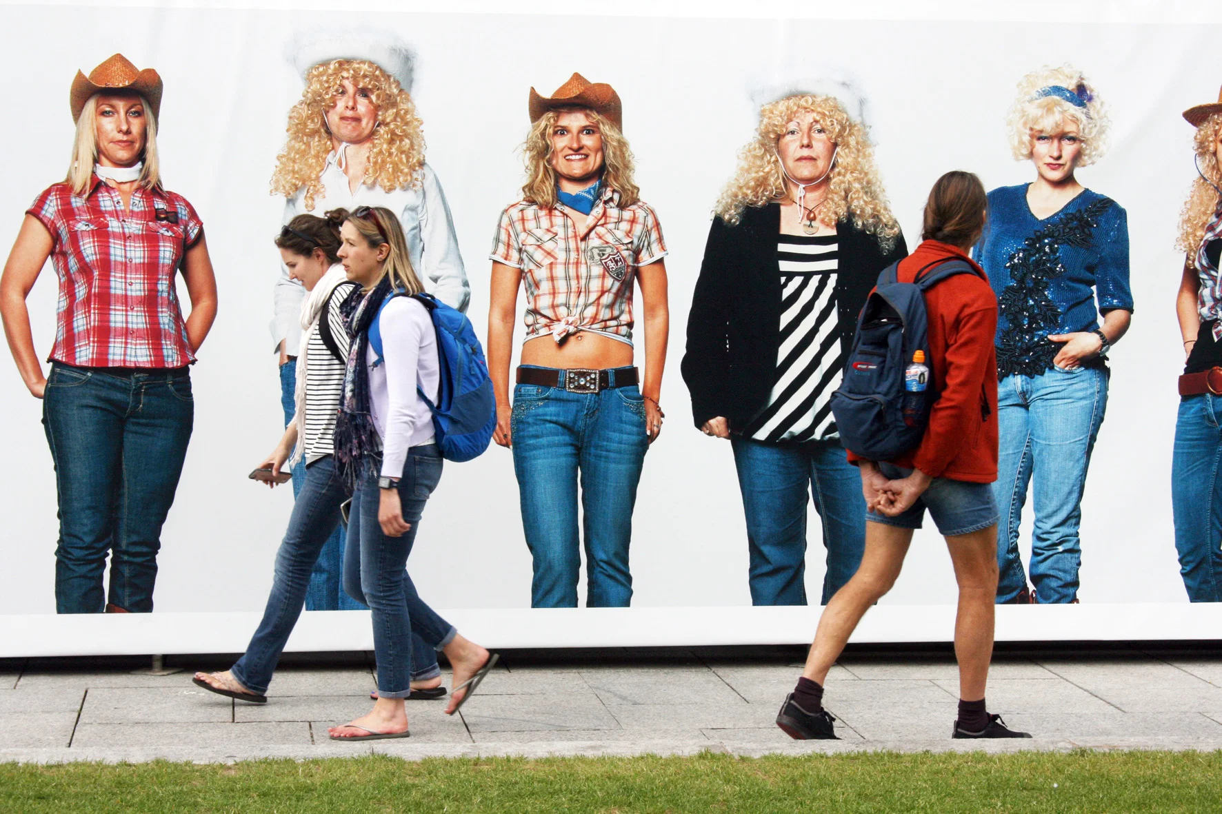Belfast+Photo+Festival+Compact.jpg