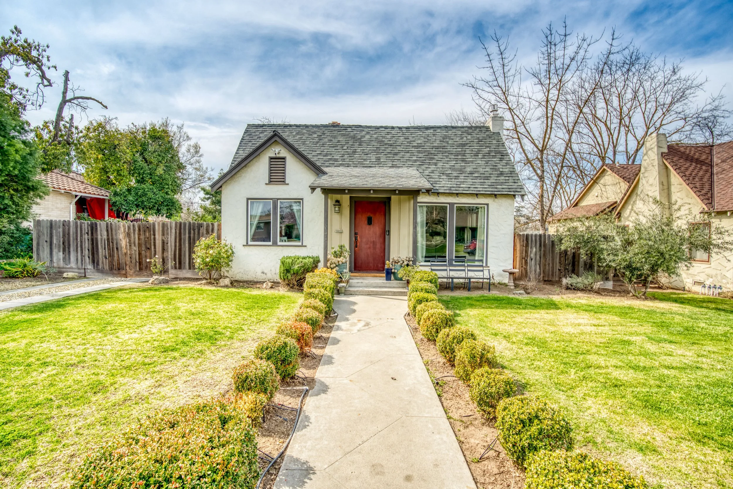 1813 North Thorne Avenue