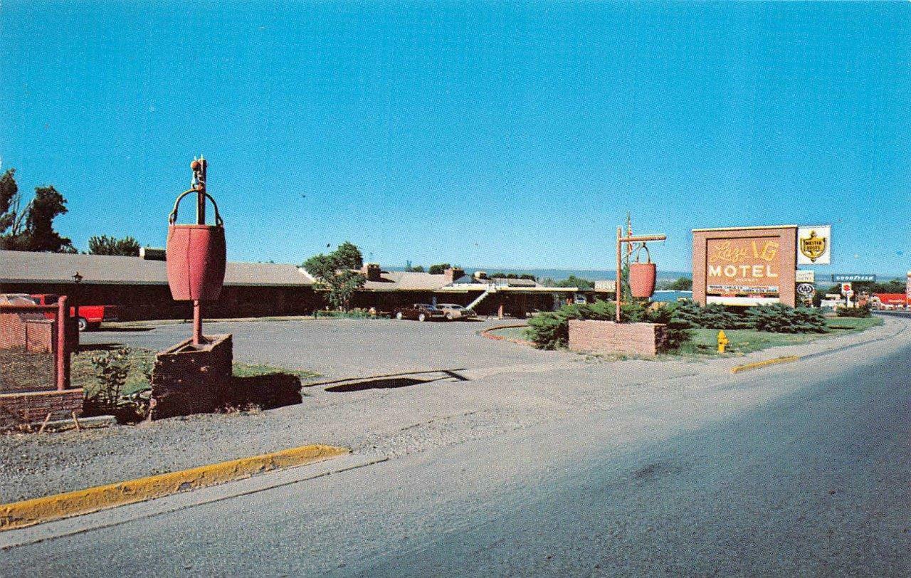  Lazy I G Motel, c. 1970s. Note credits on address side of postcard. Housing for “top line” talent and studio executives for  Tribute to a Bad Man , including Bob, Spencer Tracy, Irene Papas, Robert Wise, James Merrick, and others. Later: James Cagne