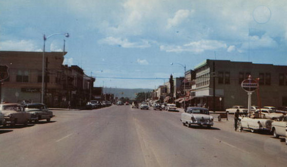  Montrose, Colo., postcards. All c. mid-late 1950s. Photographers and printers unknown. 