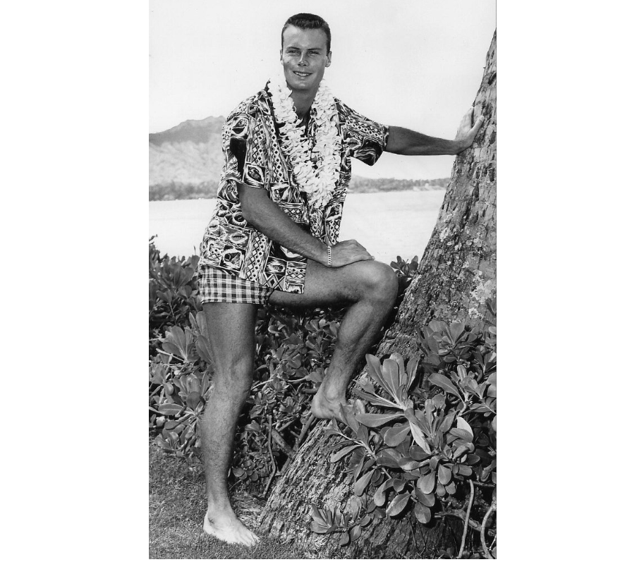  Bob purchased several “Hawaiian shirts” while filming in Hawaii. A couple show up in photos made later in 1953 and 1954. He’s wearing this one in the “traditional” welcome photo above. 