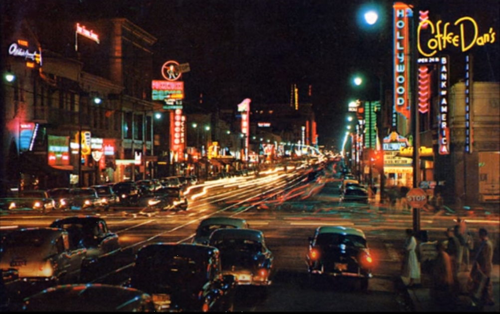  Below: Hody’s Family Restaurant at Hollywood Boulevard and Vine Street 