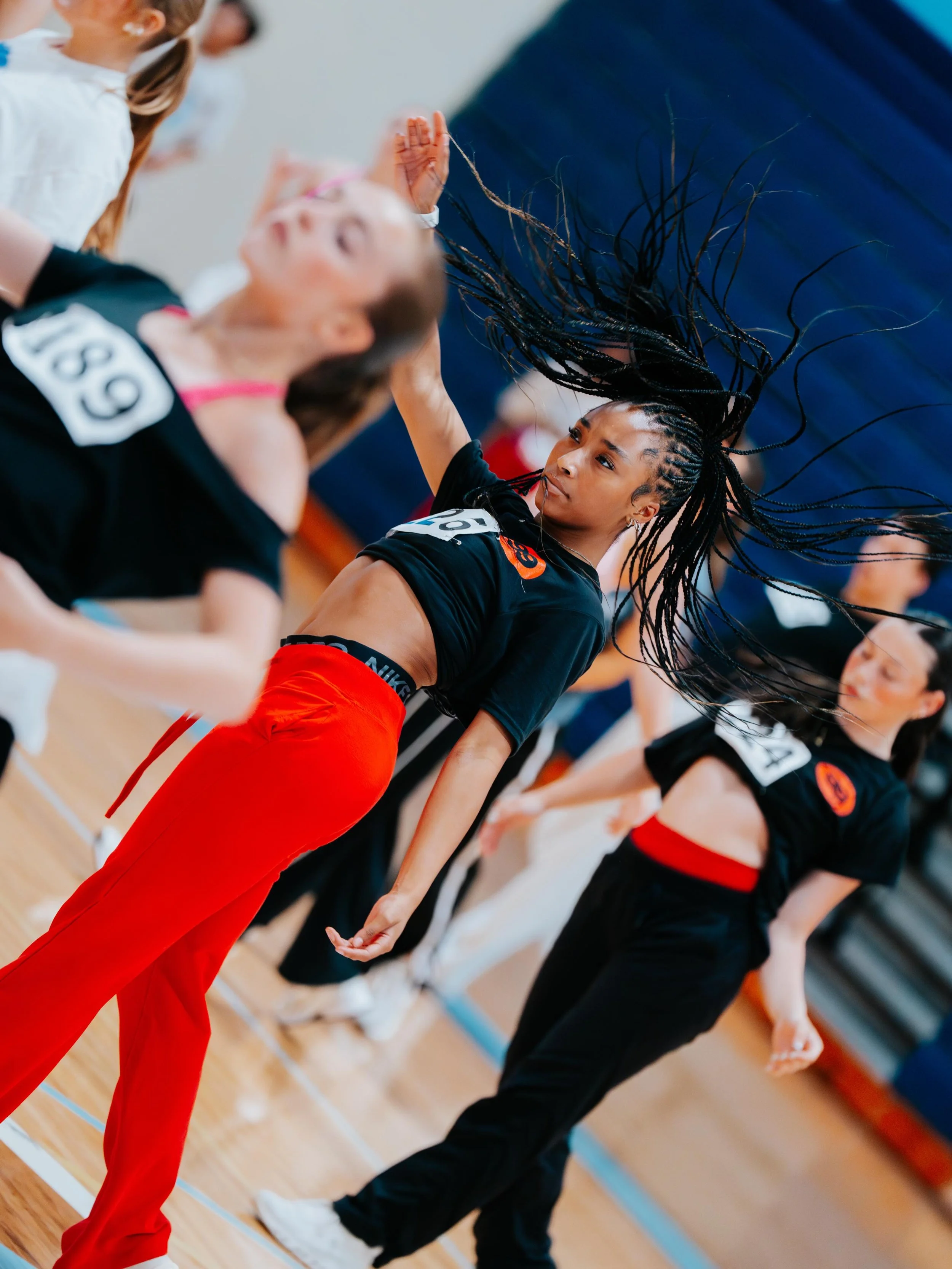👉 Swipe to see some of our favorites from the REGIONAL COMBINE camera roll. Nashville brought the energy!

📸: @nicolesmarttphotography 
#dance #dancerecruiting #tribe99
