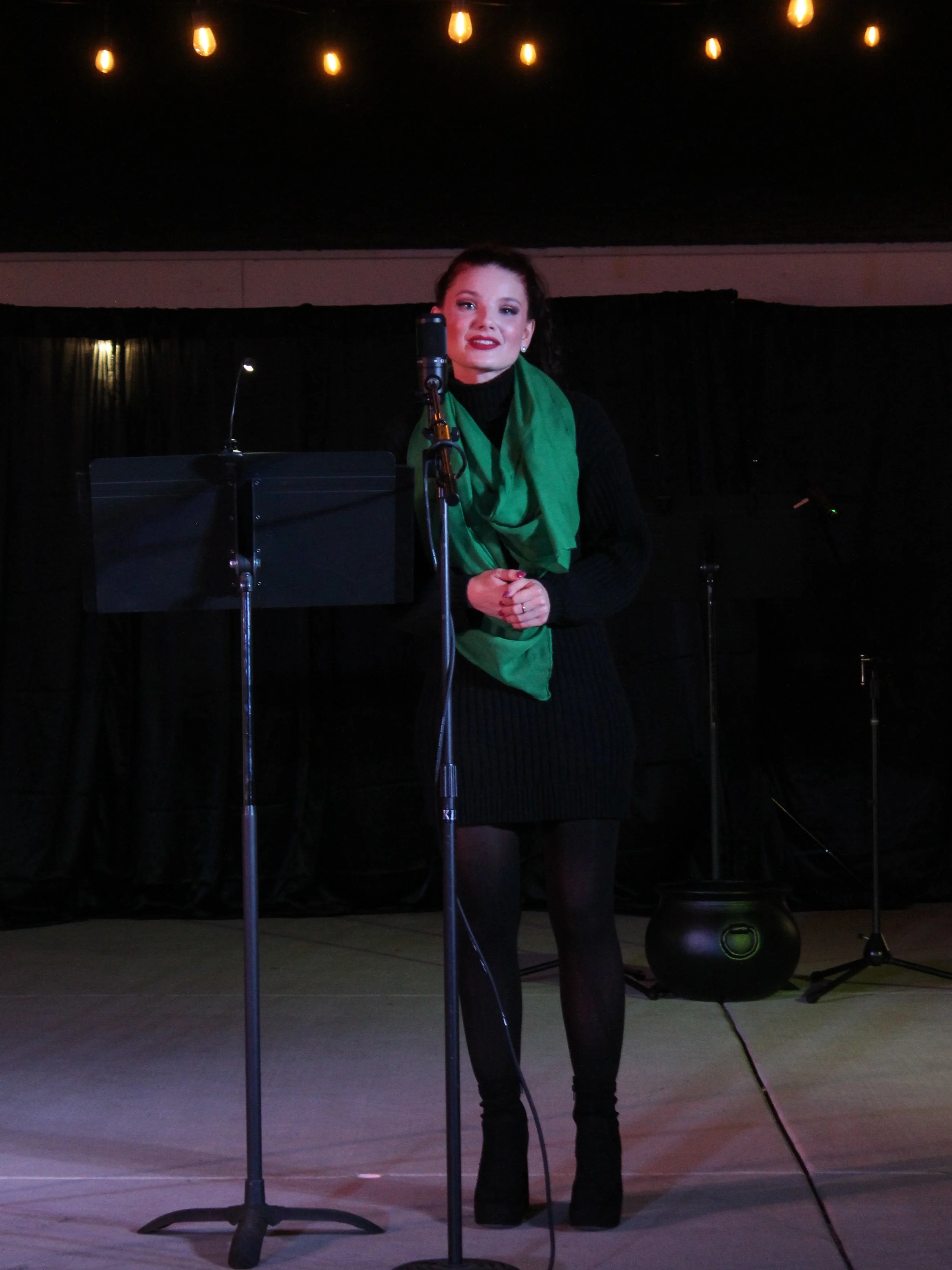 Oz Cabaret_ I'm Not That Girl.JPG