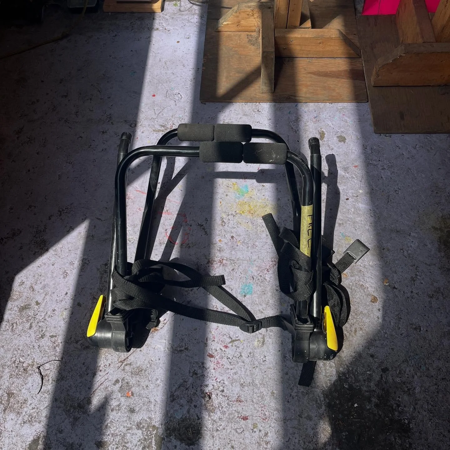 are you dreaming of driving off to a really cool bike trip destination but don&rsquo;t have a bike rack for your car to do it?? 🤔☁️💡🚙🚲 💨 

come check out a few racks we have! free or under $20&hellip;