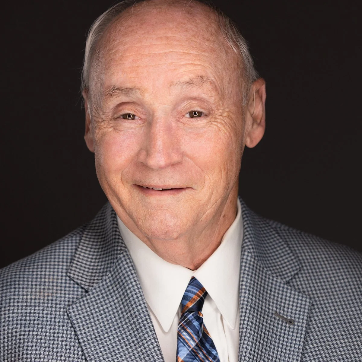 Danny Cavett, Founder