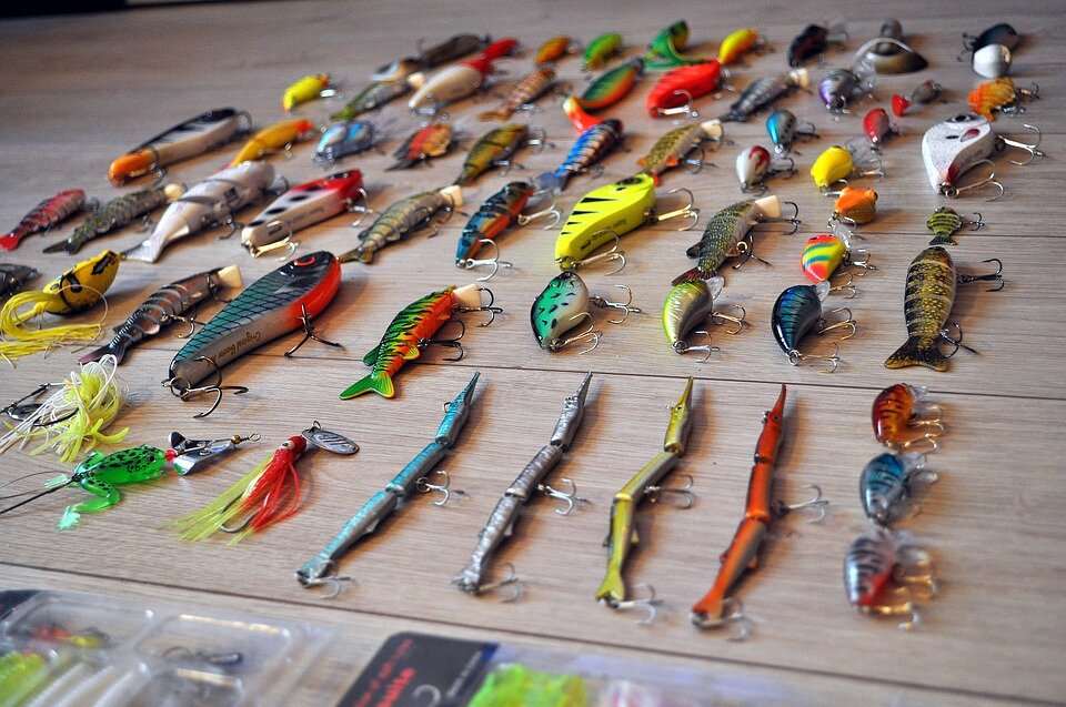 Bait or Lures: What's the Best Approach