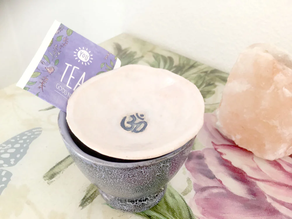 Aradhan_Celestial-Pottery_Teebecher.jpg