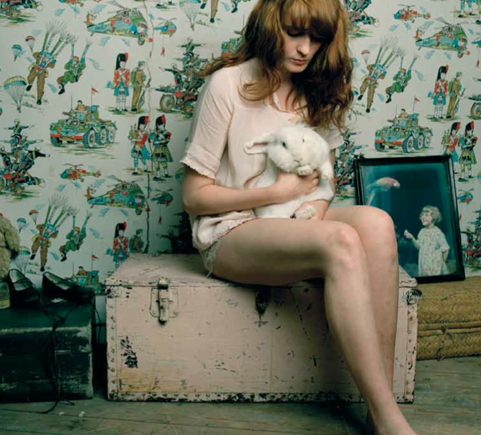 Lungs album cover photoshoot / stills - Tom Beard (2009)