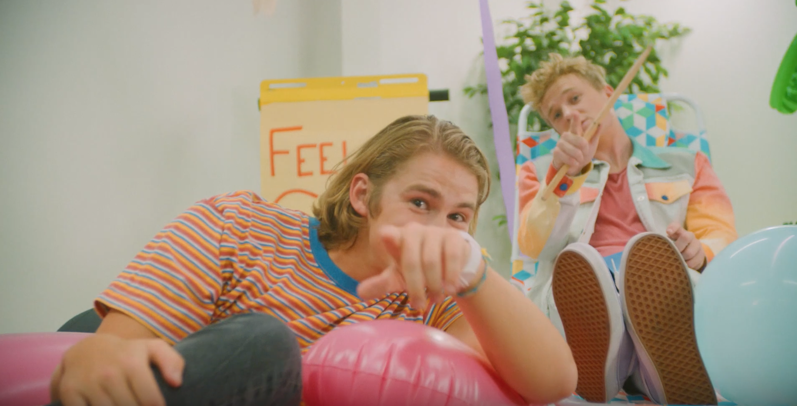 VIDEO: Sunday Best-[Surfaces]