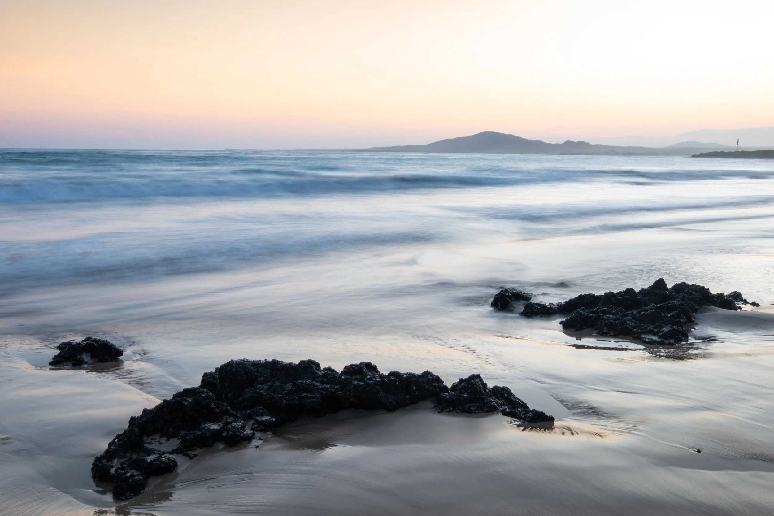 What is the Climate Like on the Galapagos Islands?