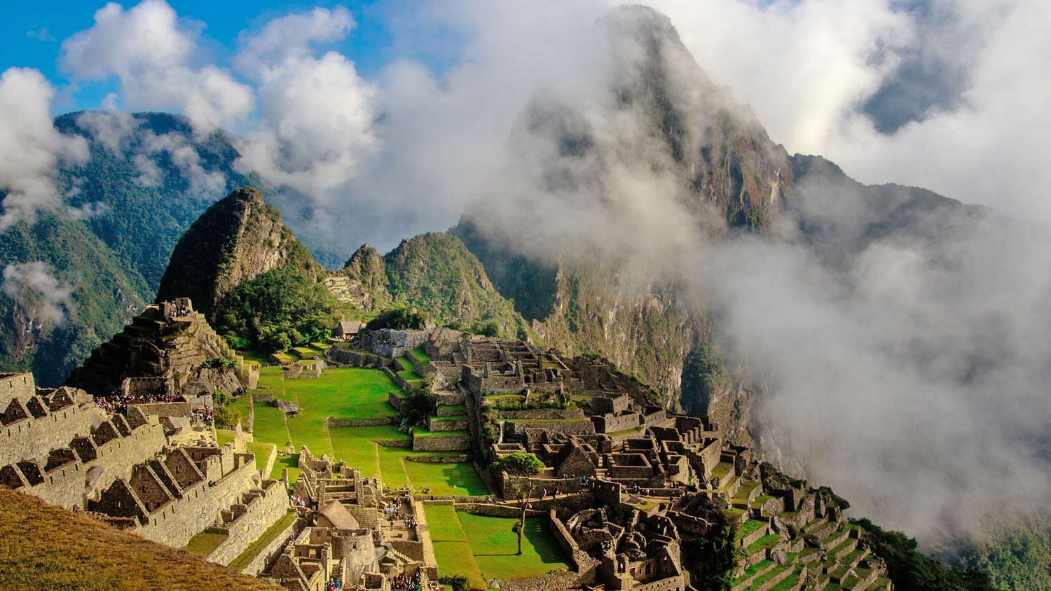 GALAPAGOS & MACHU PICCHU TOUR