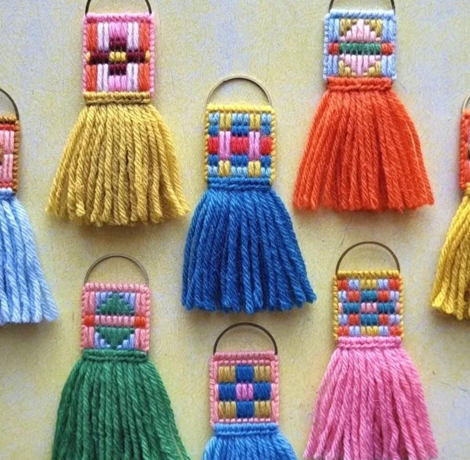 Step-By-Step Kids Woven Wall Hanging Workshop Monday, August 24th 10:00am-12:00
