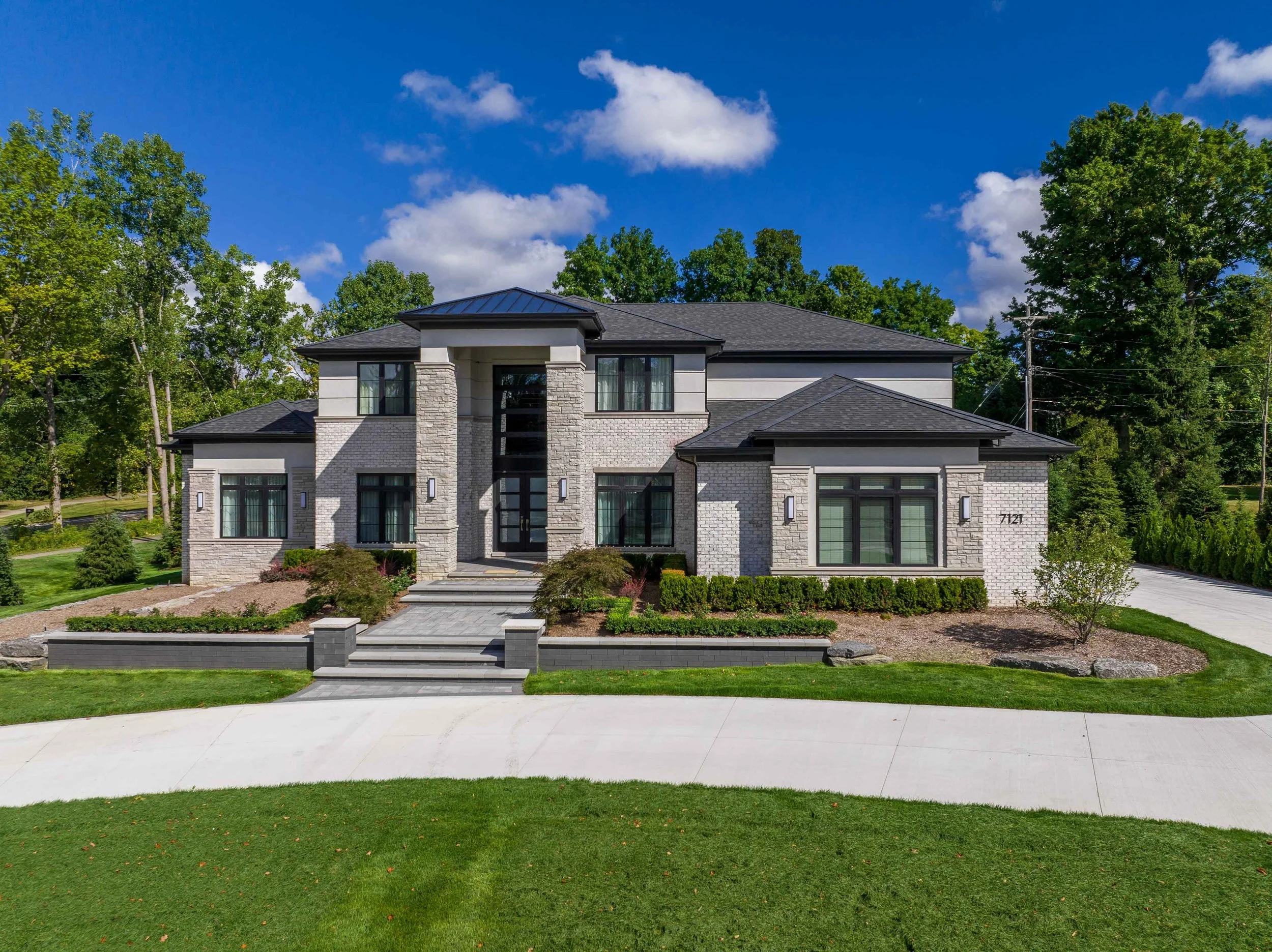 Sapphire Luxury Homes