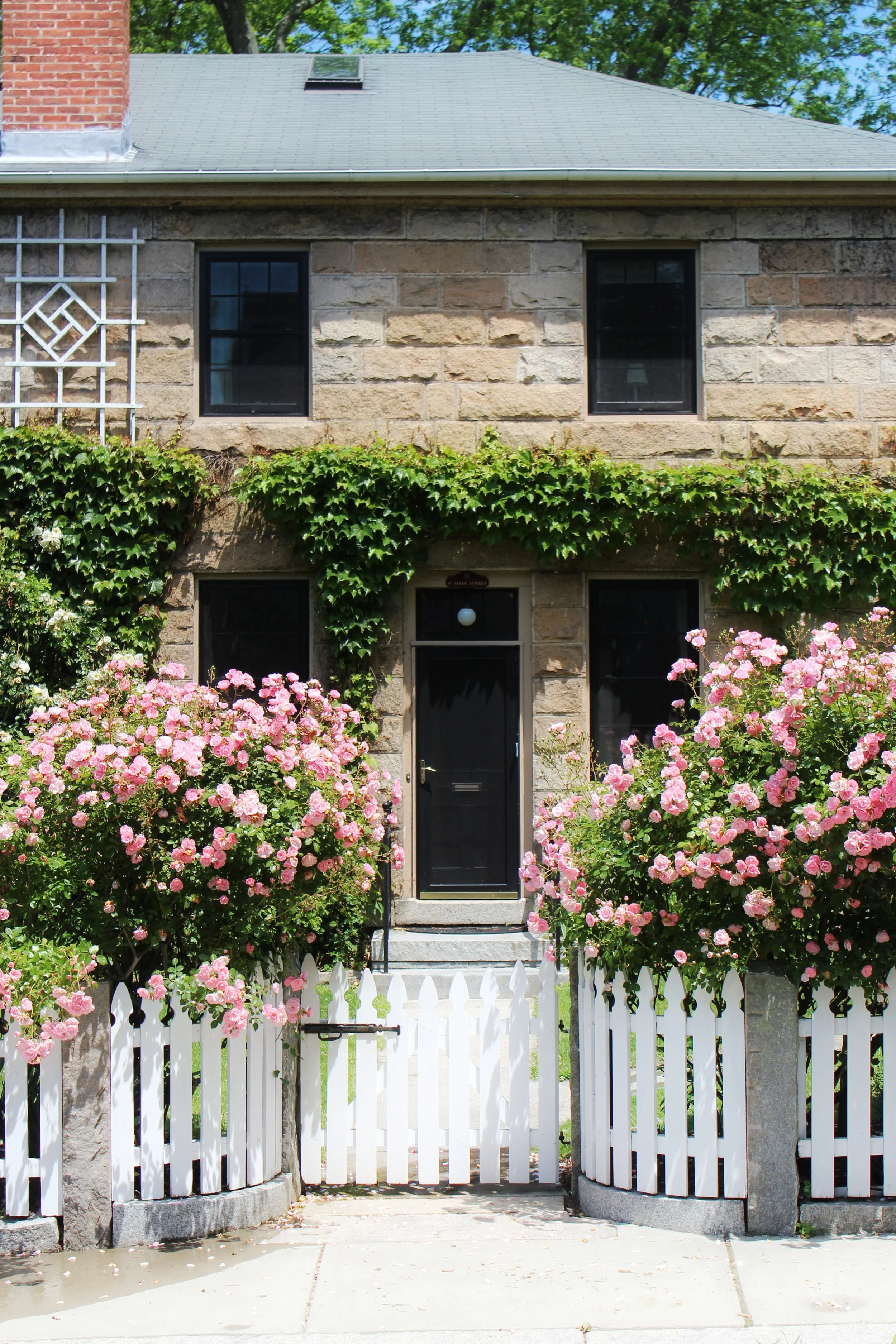 rose-entrance.jpg
