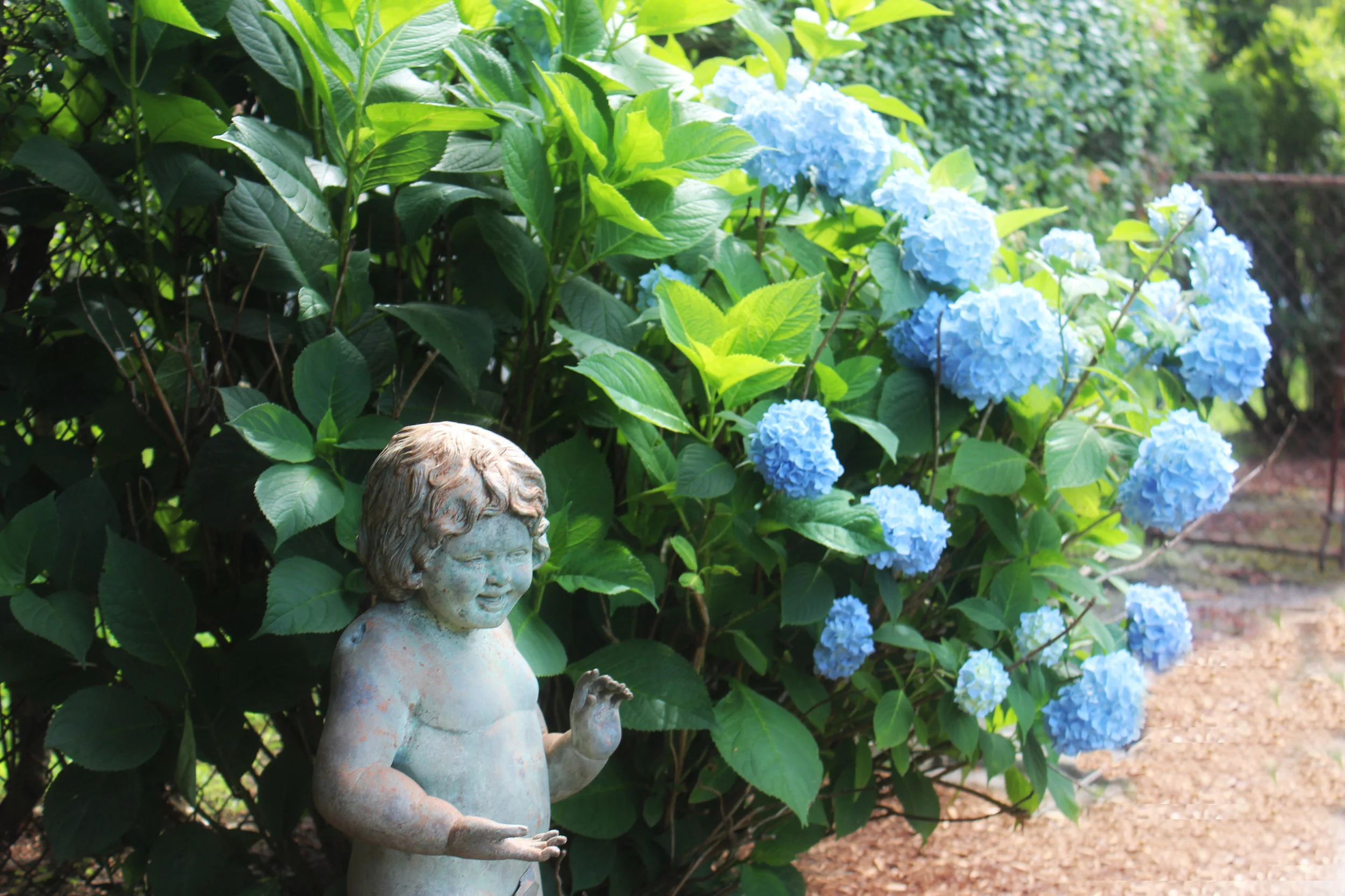 la-farge-perry-garden-6 (1).jpg