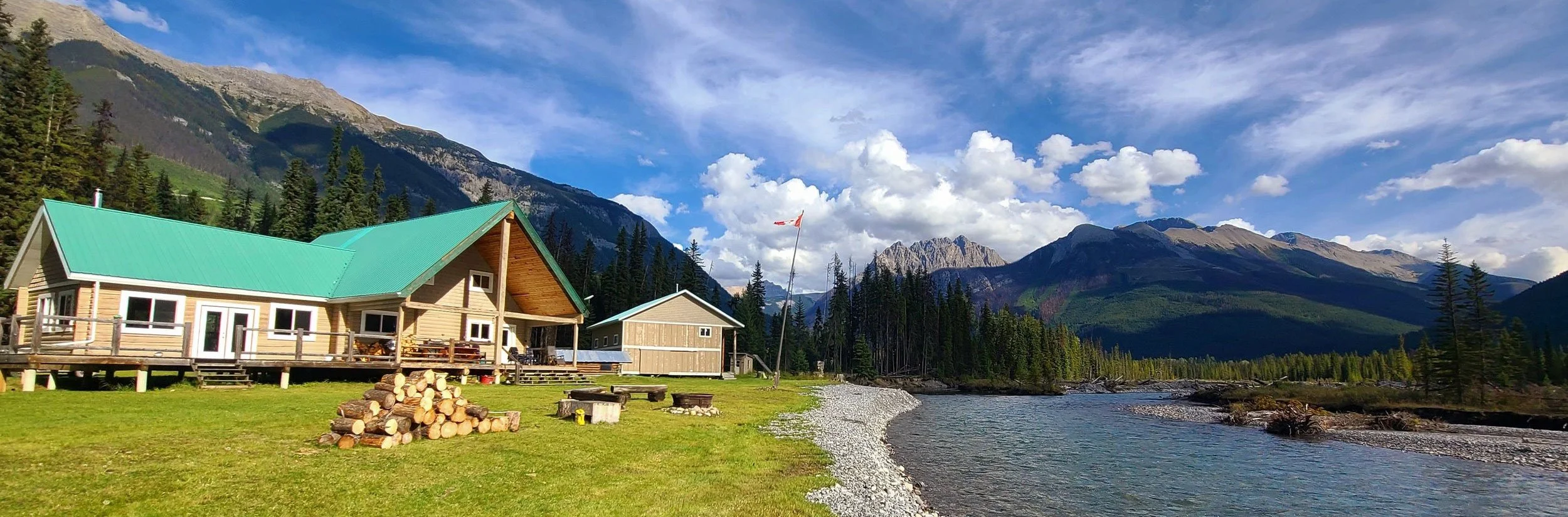 riverside_lodge_mountain_view.jpg