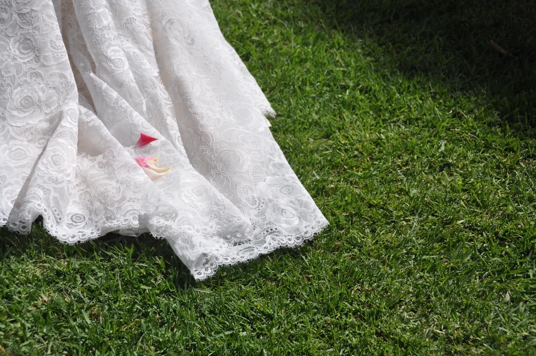 Winter weddings are beautiful too.