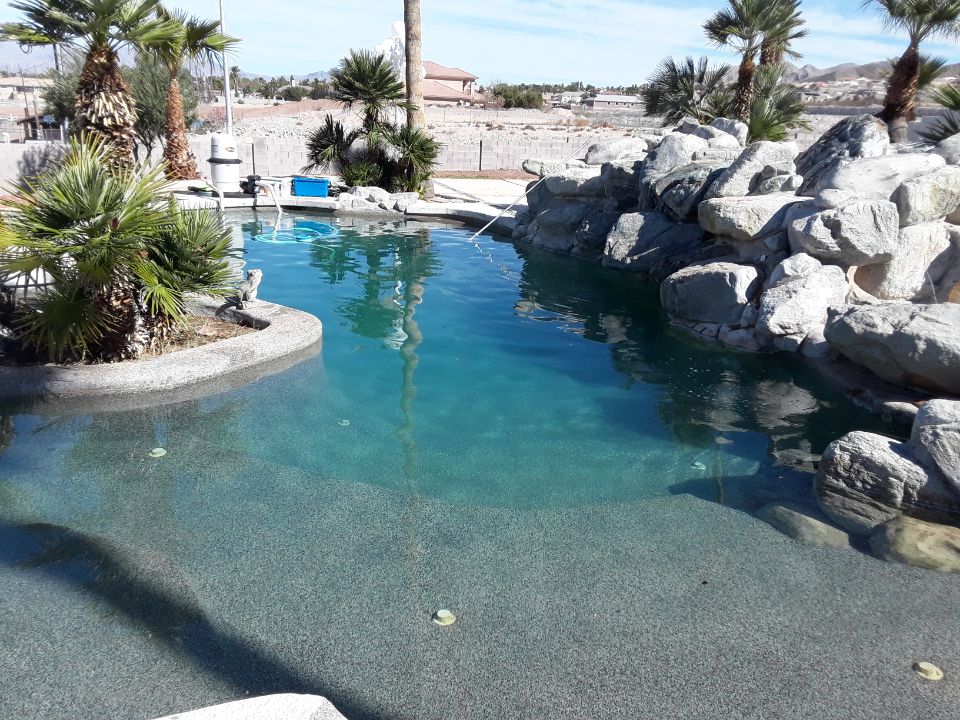 beach walk in pebble pool