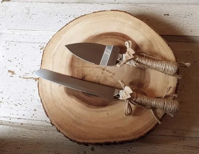 cake cutter and server.JPG