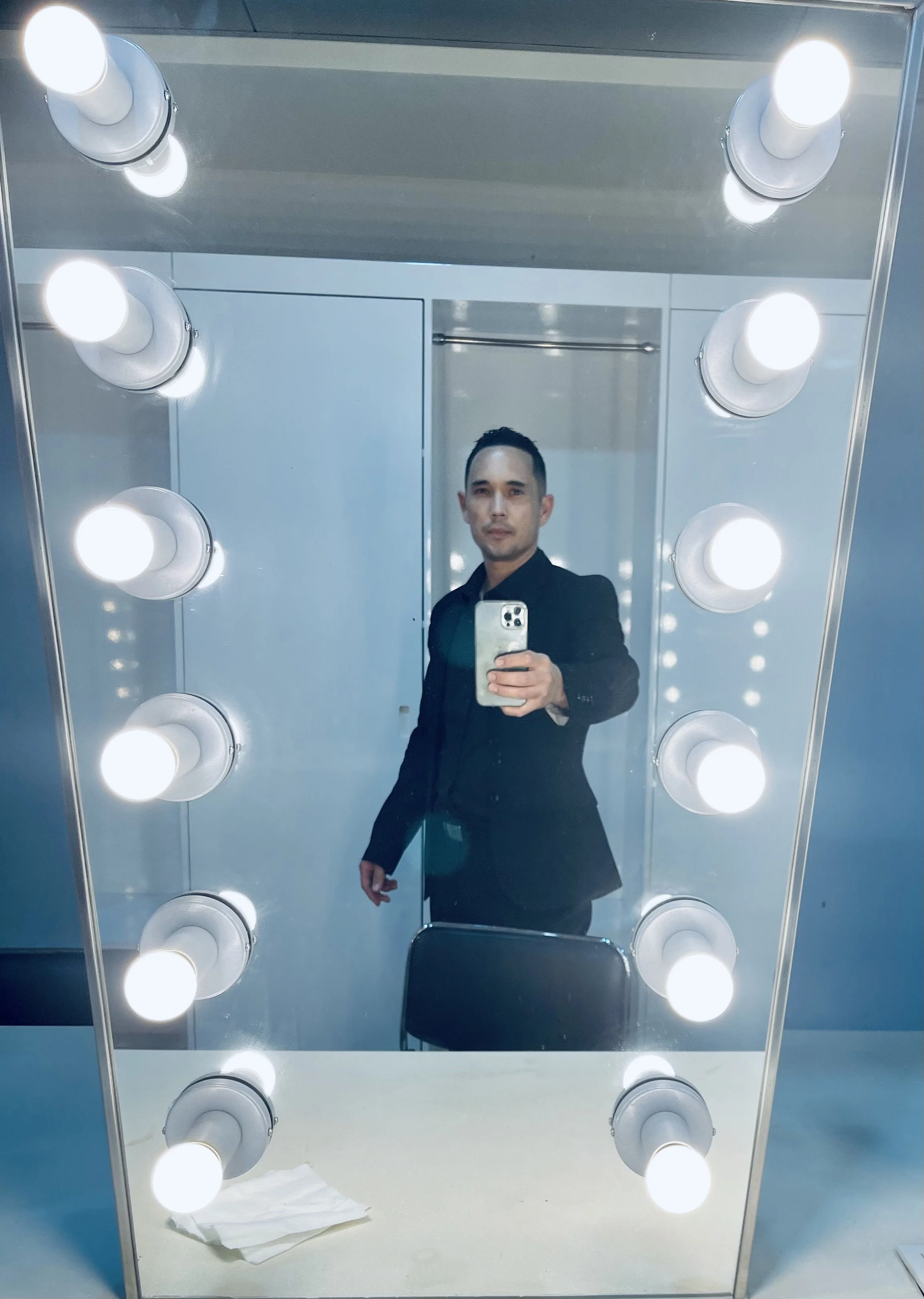 selfie.jpg