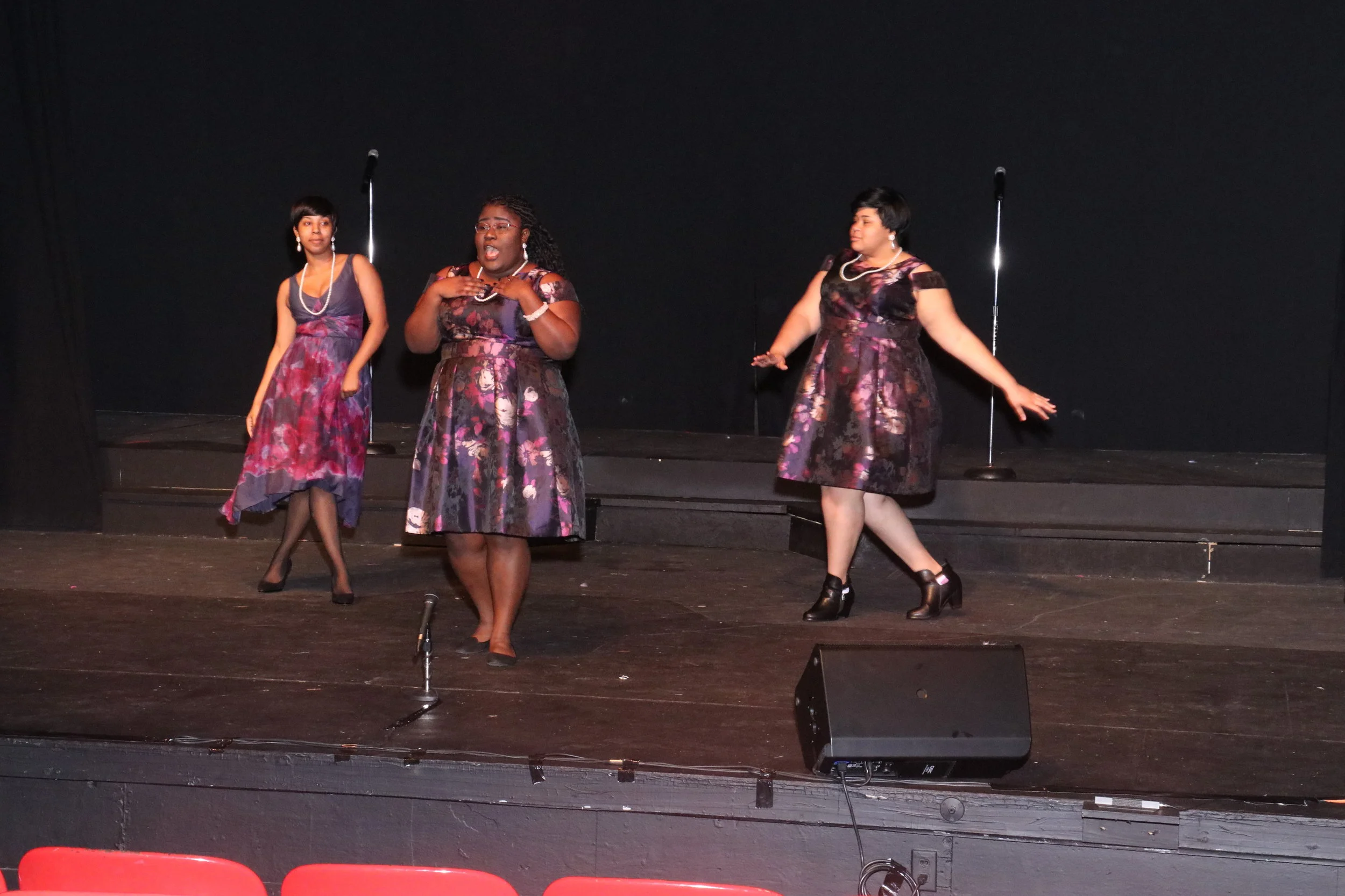 GLT's 'Dreamgirls' is ambitious