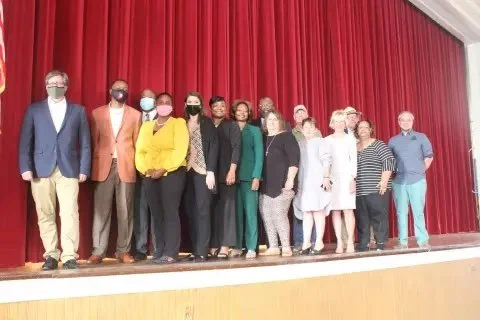 Groups Visit GLT Site At Davis