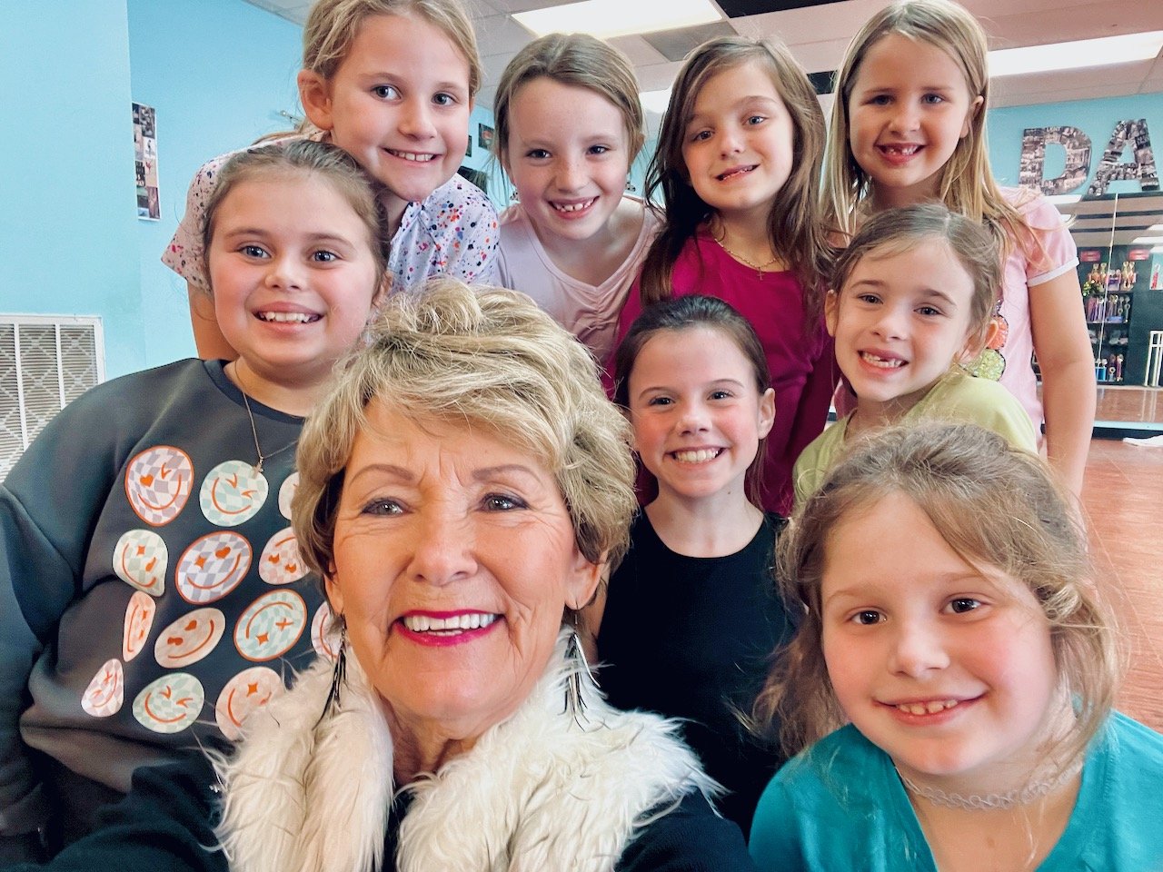 Pageant Winners Will Visit Greenwood