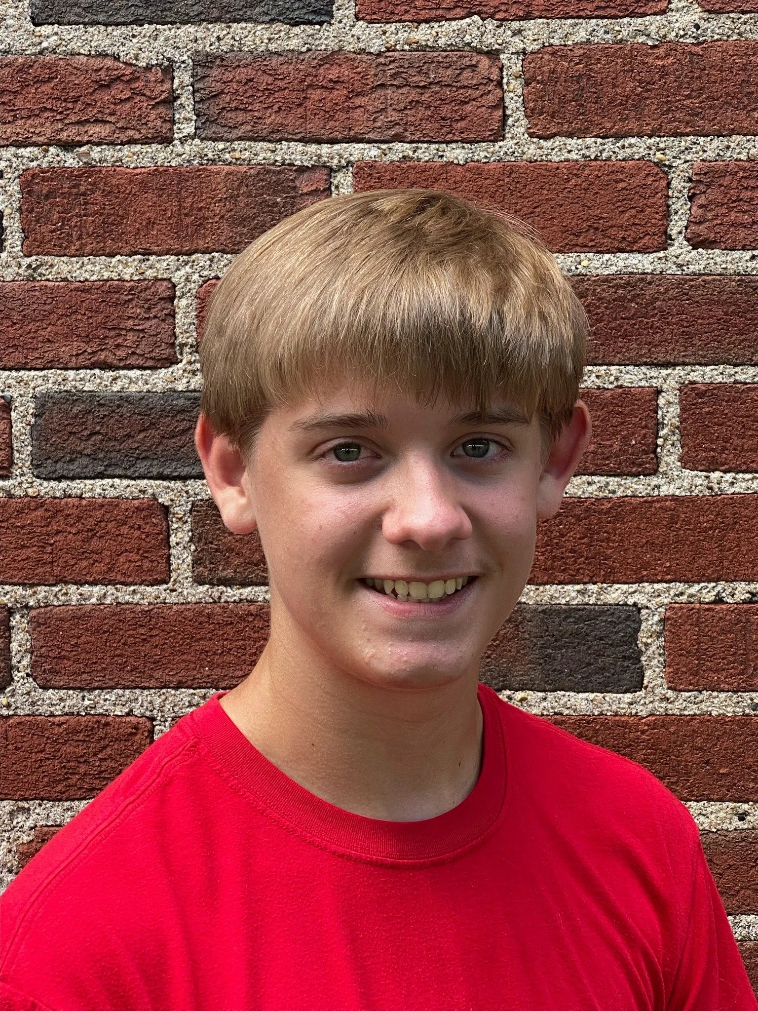 🌟 Meet Ponyboy Curtis - AKA Whitt Hodges

The thoughtful narrator who sees the world a little differently than most Greasers. Smart, sensitive, and caught between two worlds, Ponyboy struggles to find where he belongs.

🎭 See him live in The Outsid