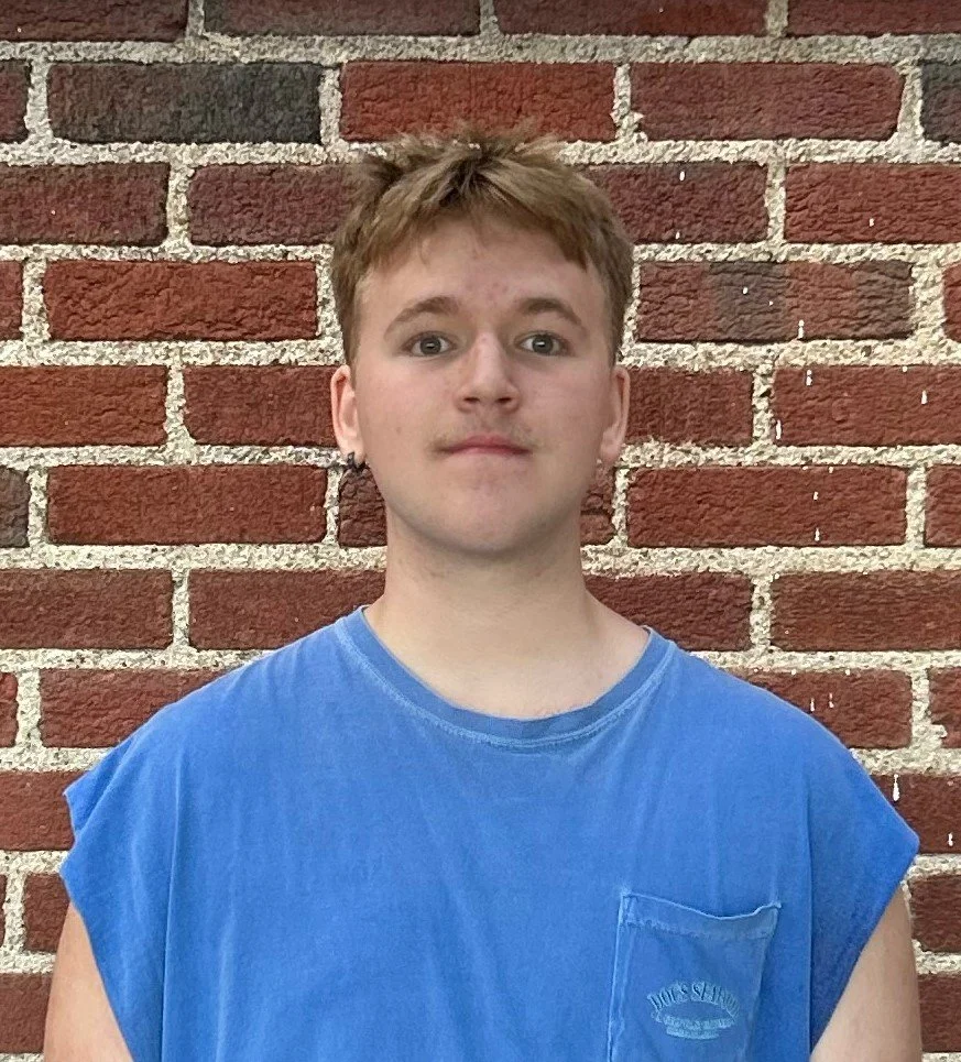 ⚾ Meet Randy Adderson - newcomer Justice Woods!

Bob&rsquo;s best friend, Randy is a Soc who questions the cycle of violence. His perspective challenges Ponyboy to think differently about the world.

🎭 See Randy&rsquo;s role in The Outsiders, Nov. 2