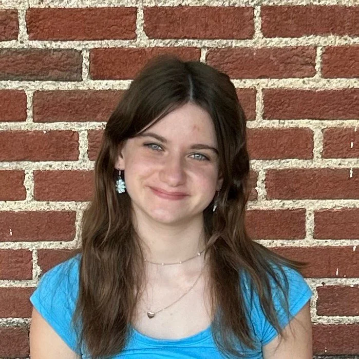 📚 Meet Marcia - Jana Dees

Cherry&rsquo;s best friend, Marcia is sharp, witty, and not afraid to stand her ground. She reminds us that friendships can cross unexpected lines.

🎭 See her in The Outsiders &mdash; Nov. 20&ndash;23 at Davis Auditorium,