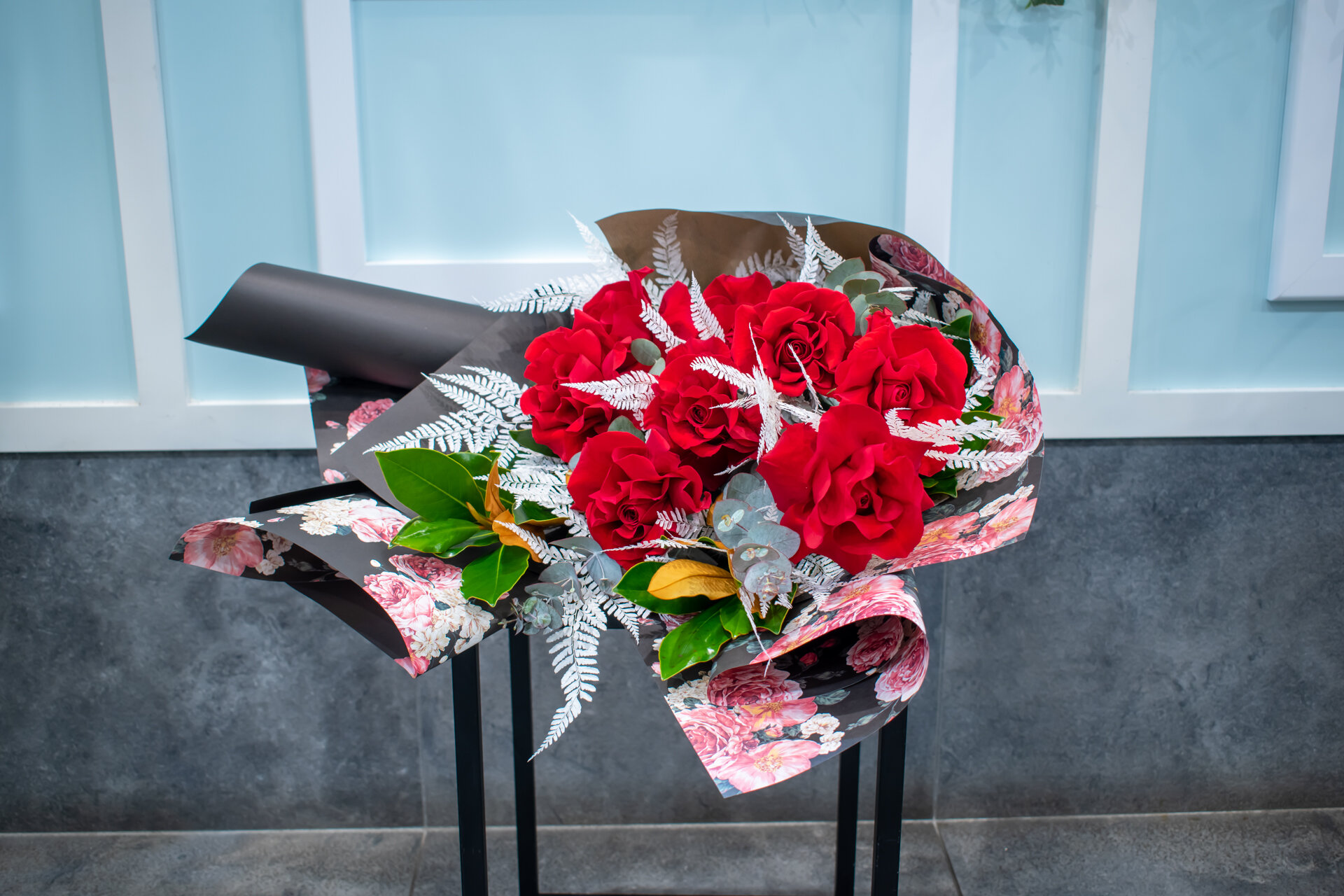 FT_Red Roses Bouquet_01.jpeg