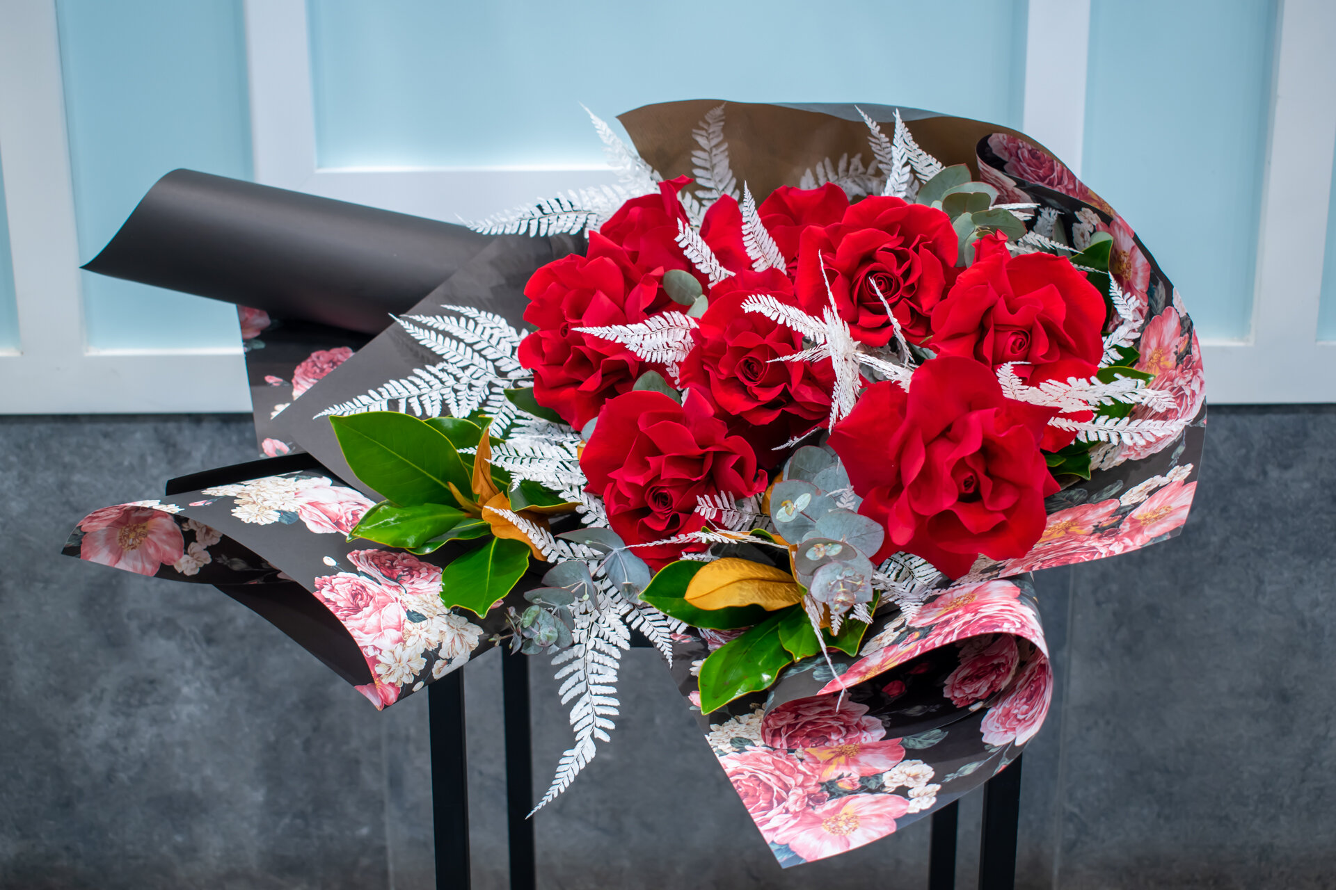 FT_Red Roses Bouquet_02.jpeg