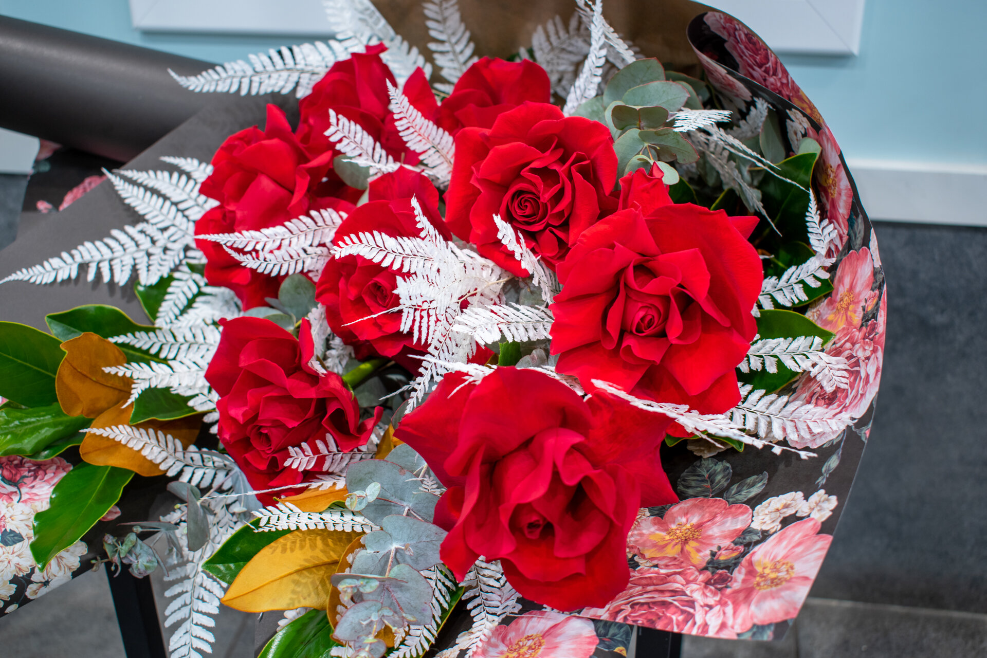 FT_Red Roses Bouquet_06.jpeg